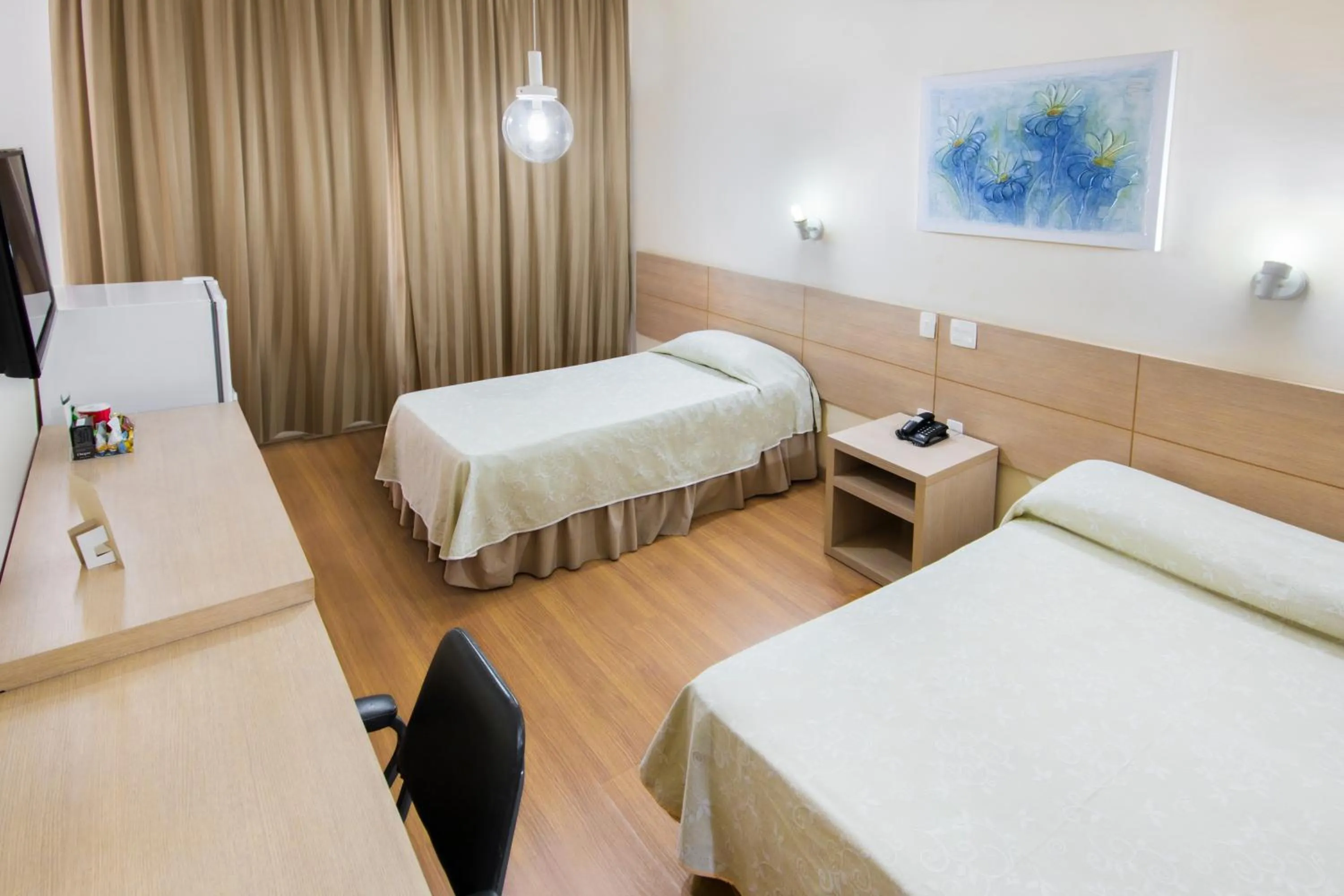 Photo of the whole room, Bed in Hotel Nacional Inn Poços de Caldas - Lazer completo e Gastronomia no Centro