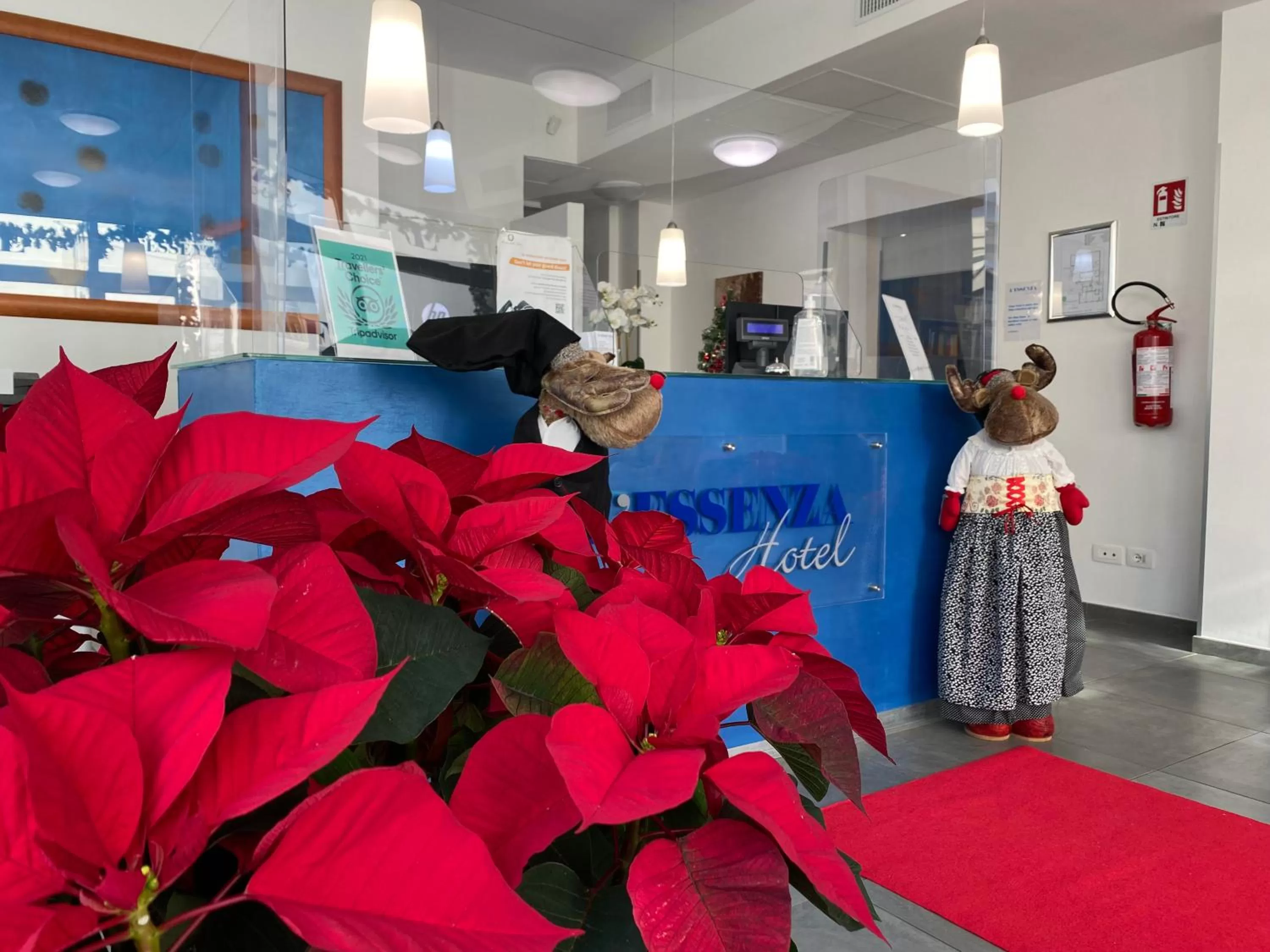 Lobby or reception in L'Essenza Hotel