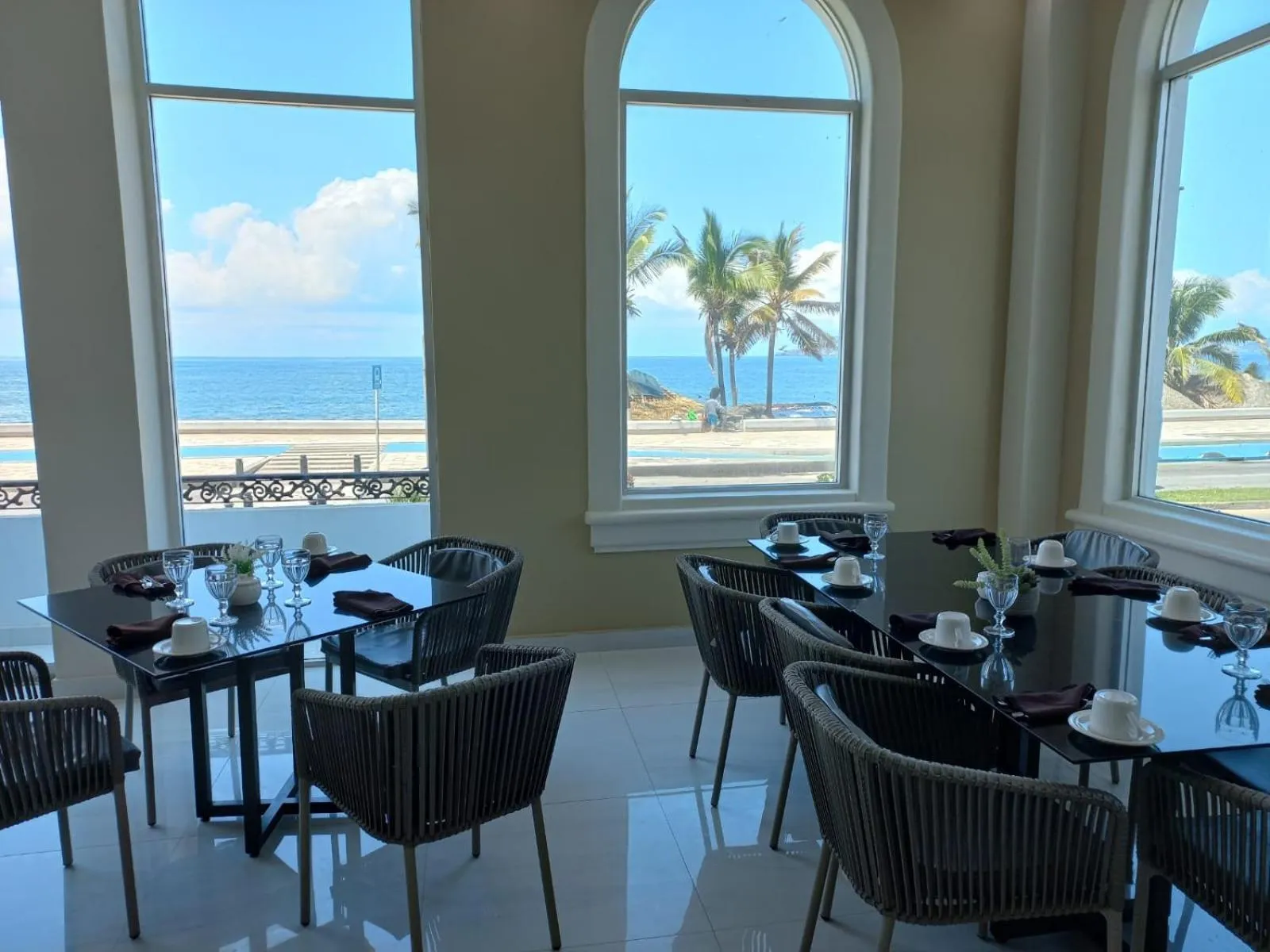 Restaurant/places to eat in Hacienda Mazatlán sea view