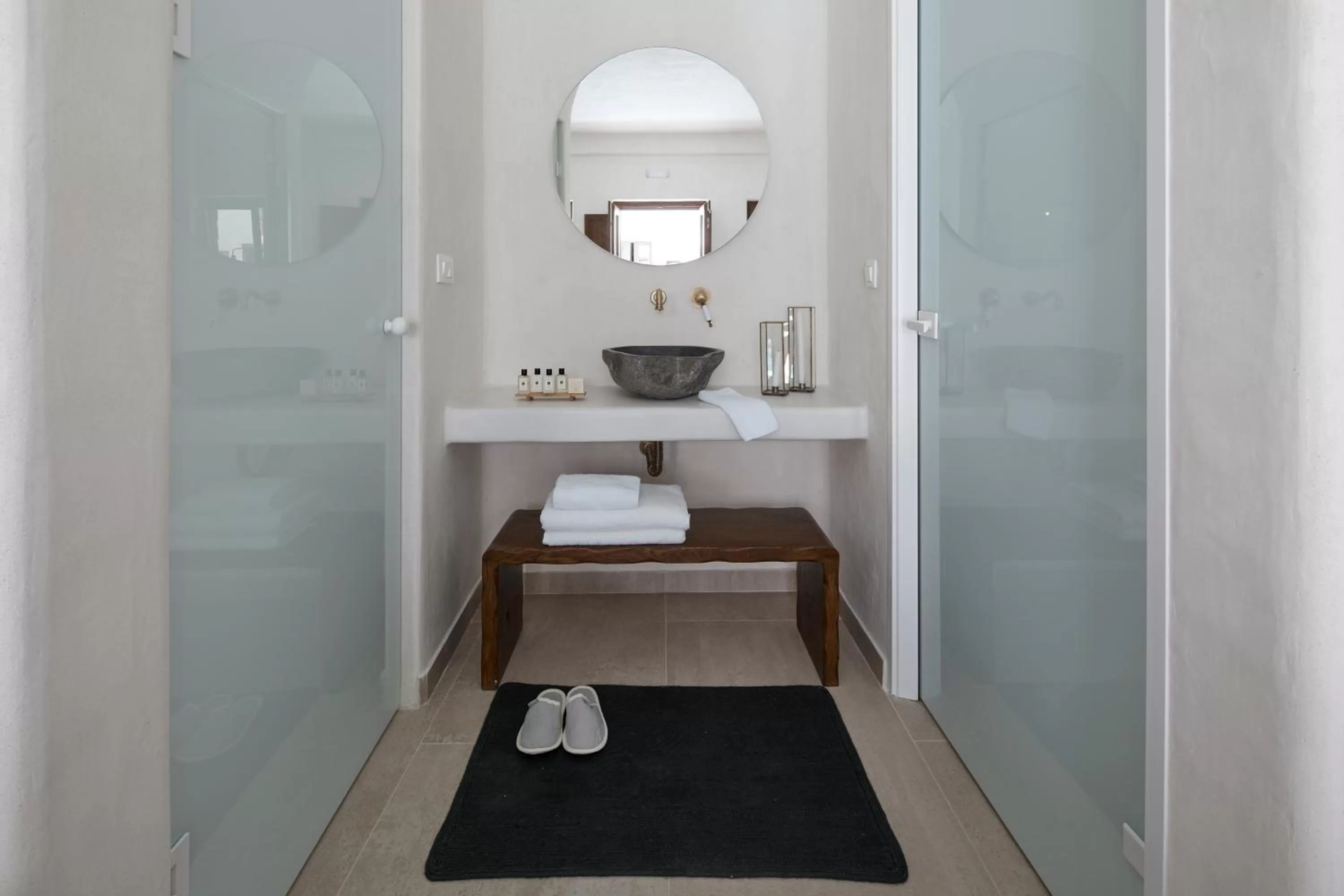 Bathroom in Winery Hotel 1870