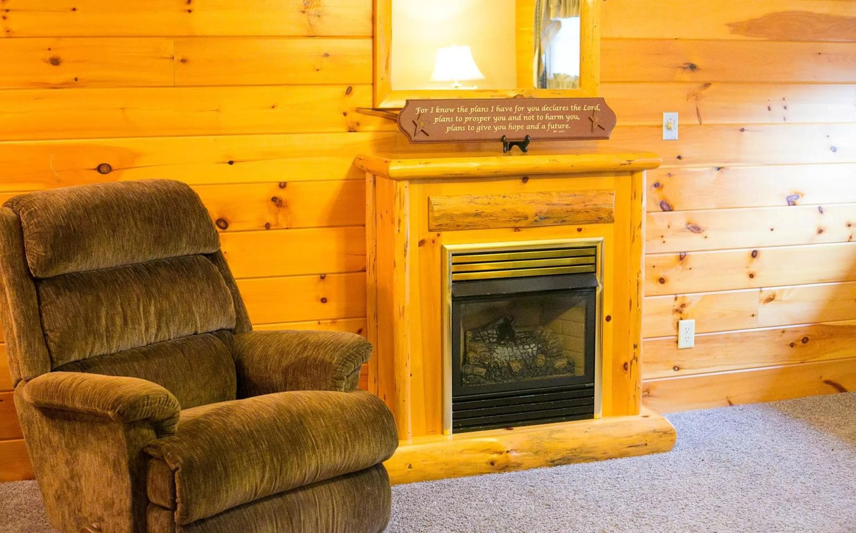 Living room, Seating Area in Blessing Lodge by Amish Country Lodging