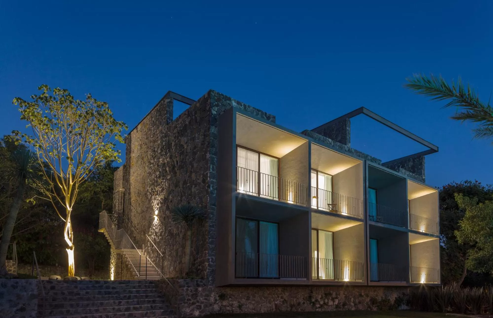 Property building in Huayacán Cuernavaca Curamoria Collection