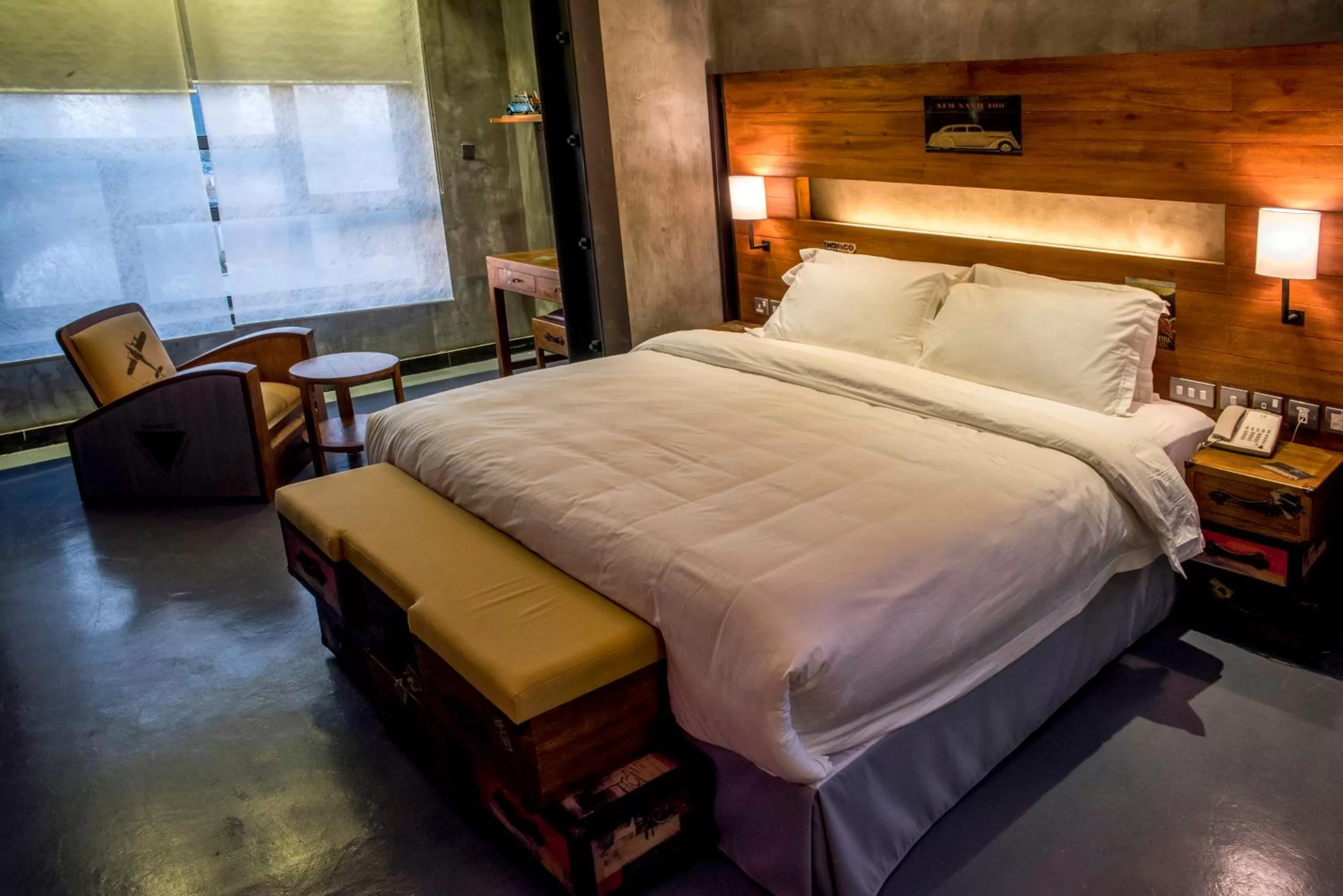 Bed in Flowery Holiday Suites