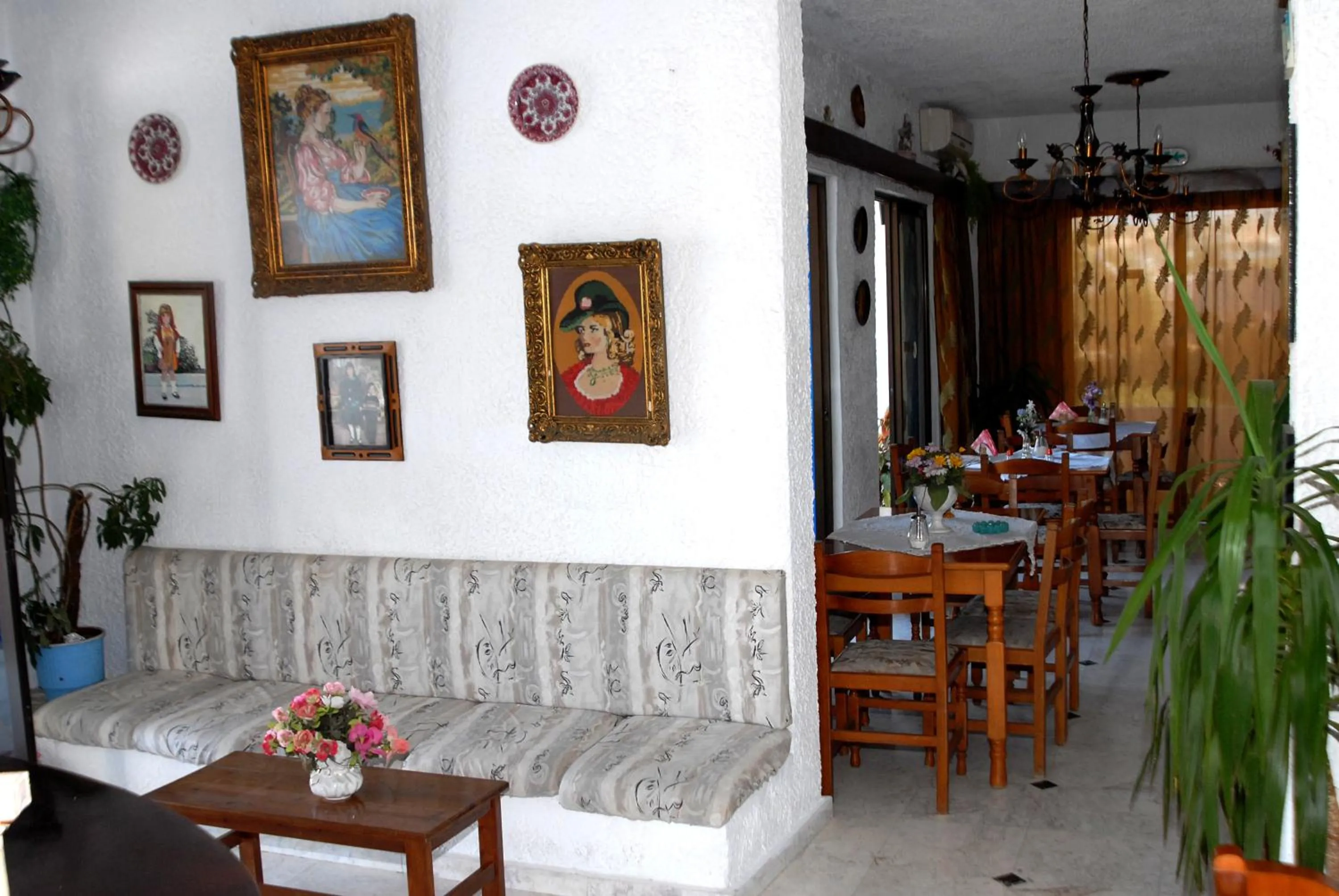 Lounge or bar in Anthula Sun