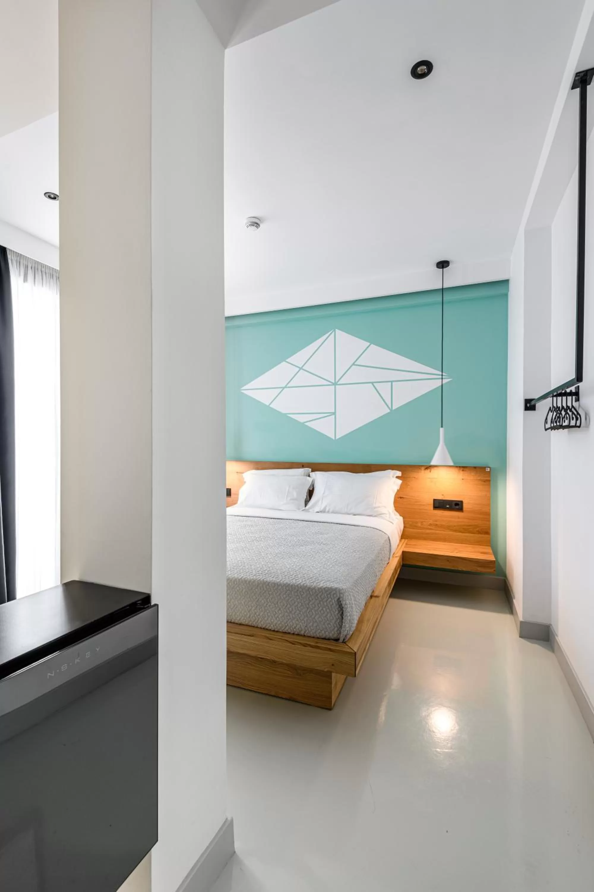 Photo of the whole room, Bed in Mosaikon