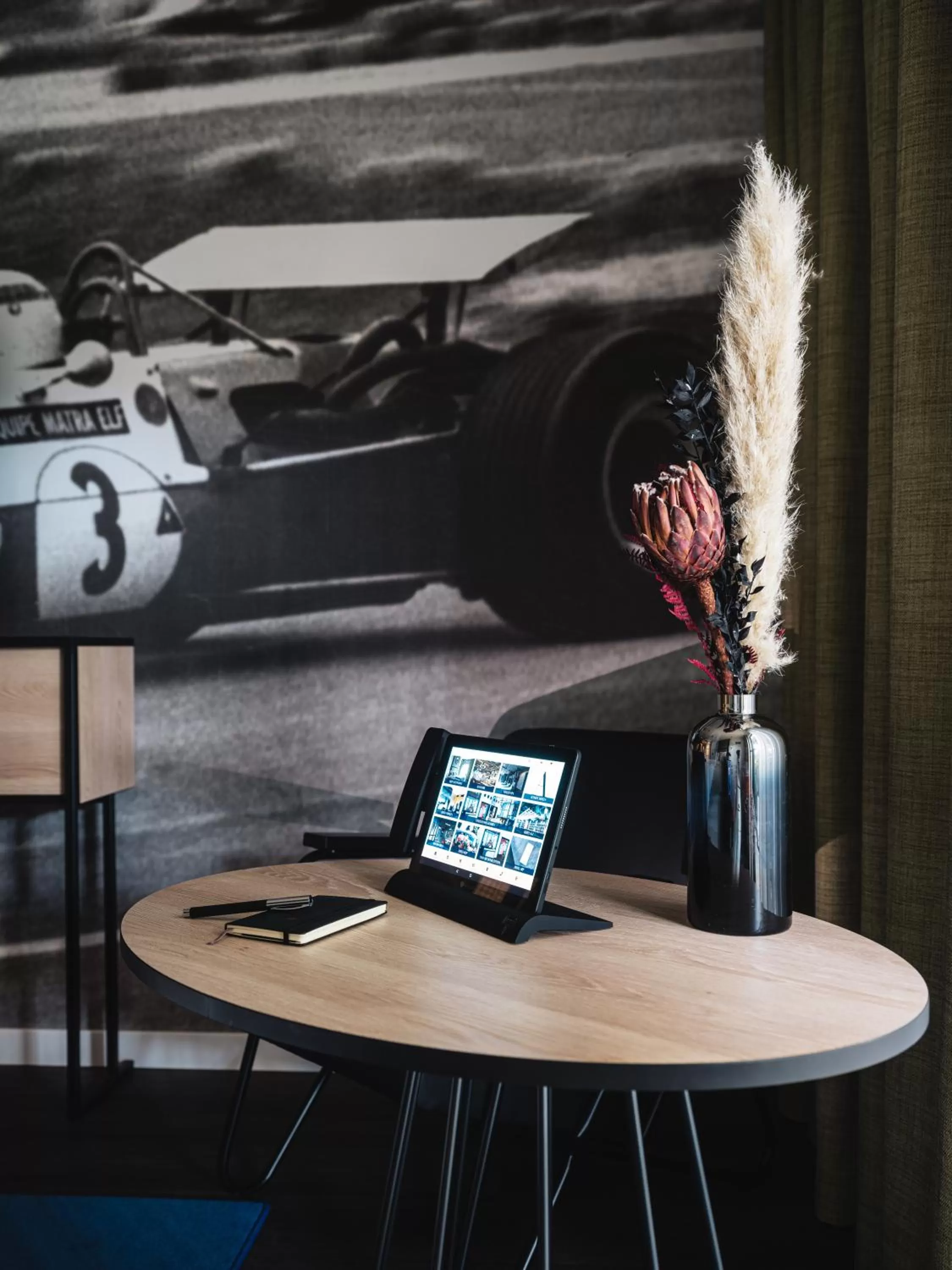 Bedroom in AMERON München Motorworld