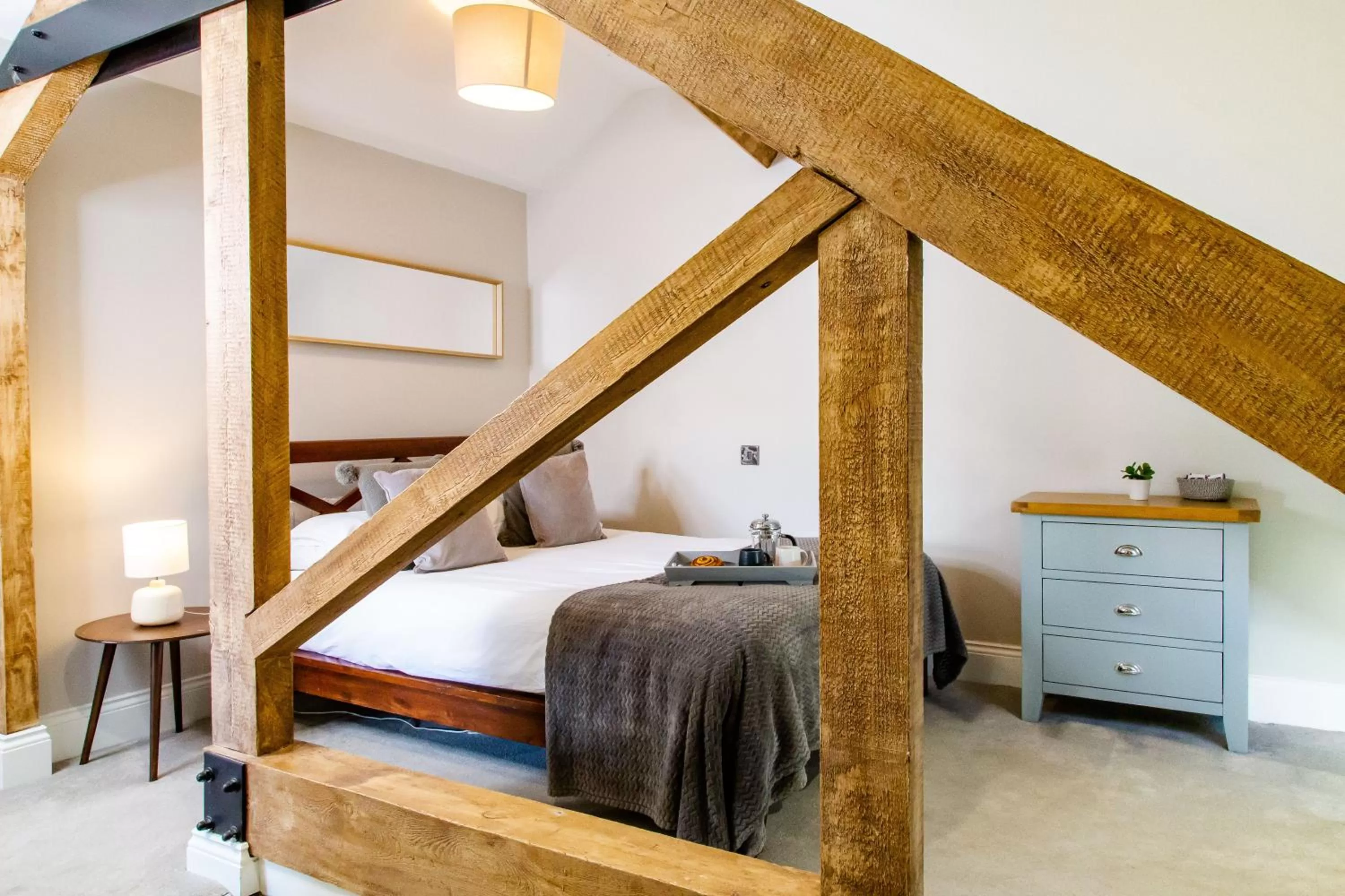 Photo of the whole room, Bed in Goodramgate Apartments