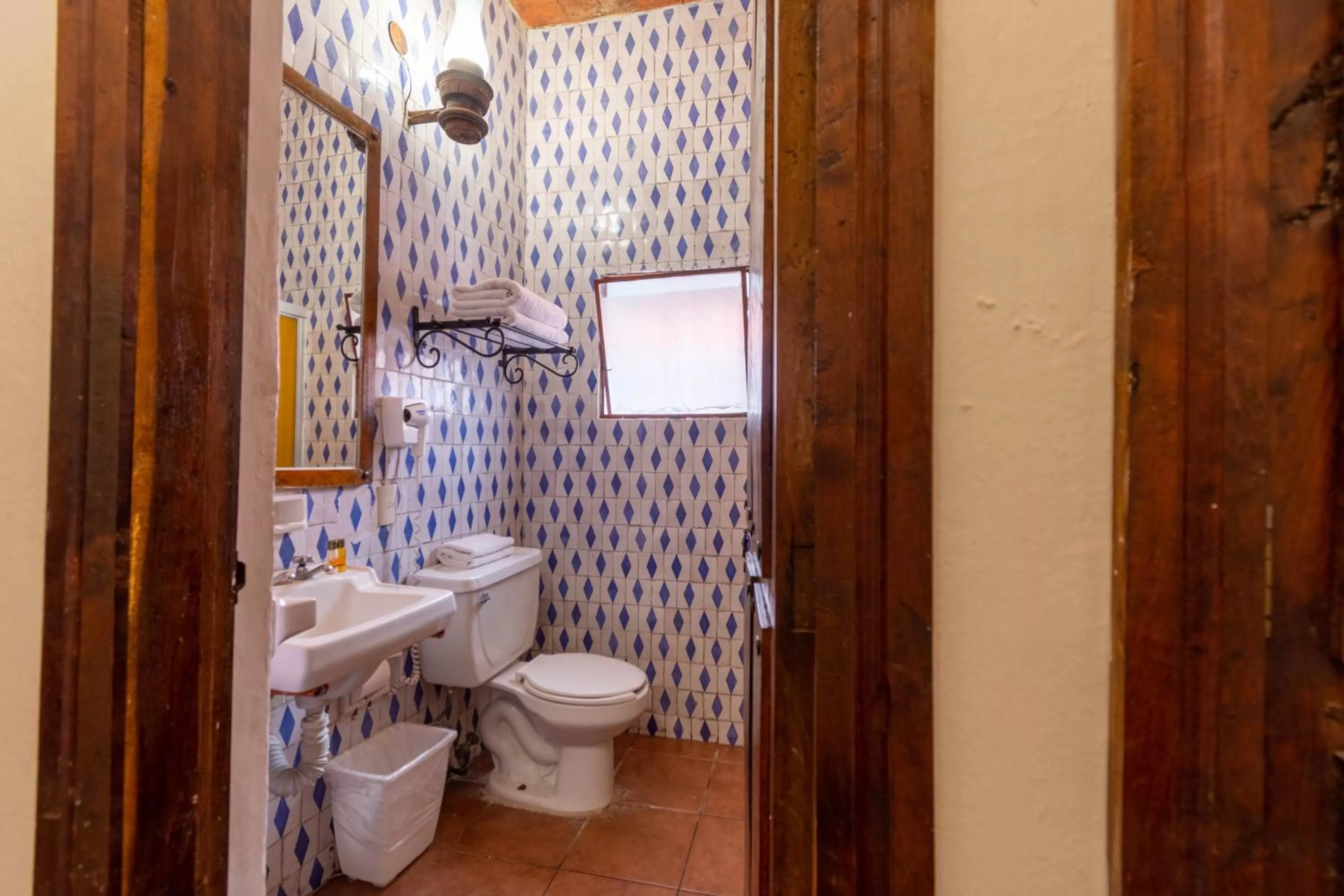 Toilet in Hosteria del Frayle