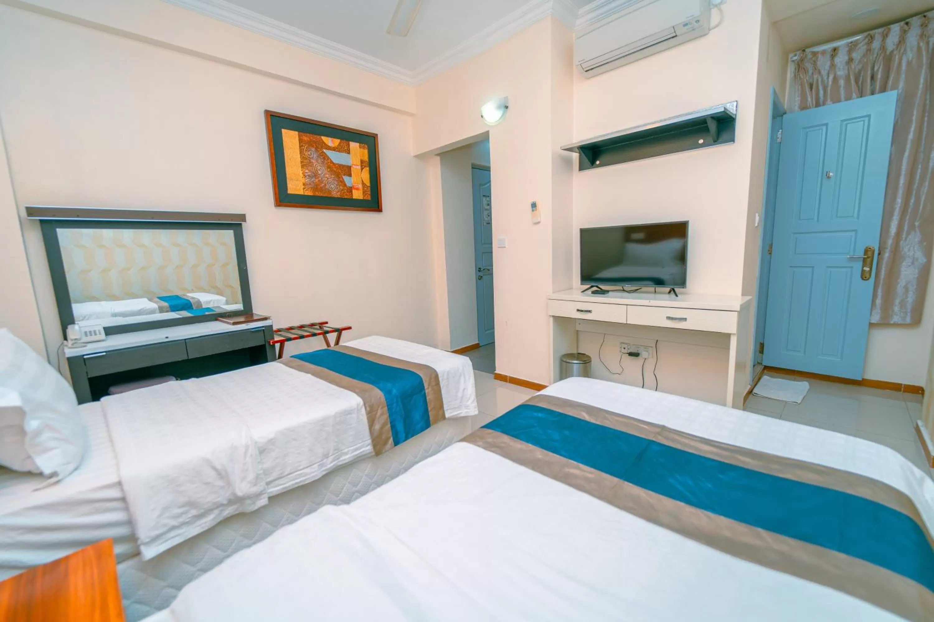 Bed in UMET Seaview Hotel with Free Airport Pick up and Drop T&C Apply