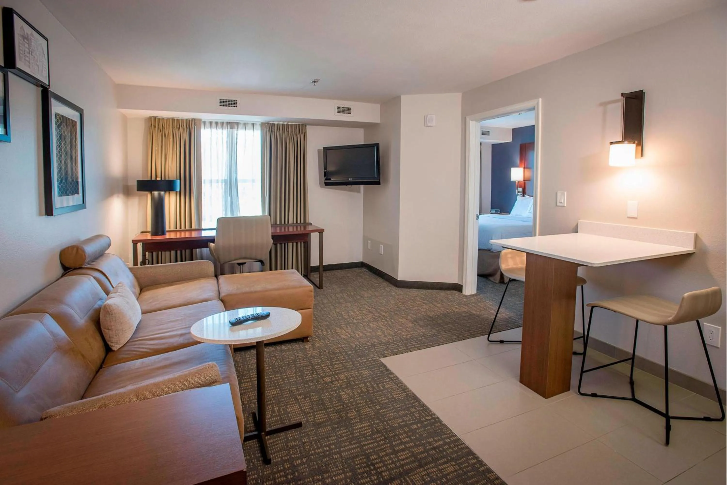One-Bedroom Queen Suite with Sofa Bed and Downtown View in Residence Inn by Marriott Pensacola Downtown