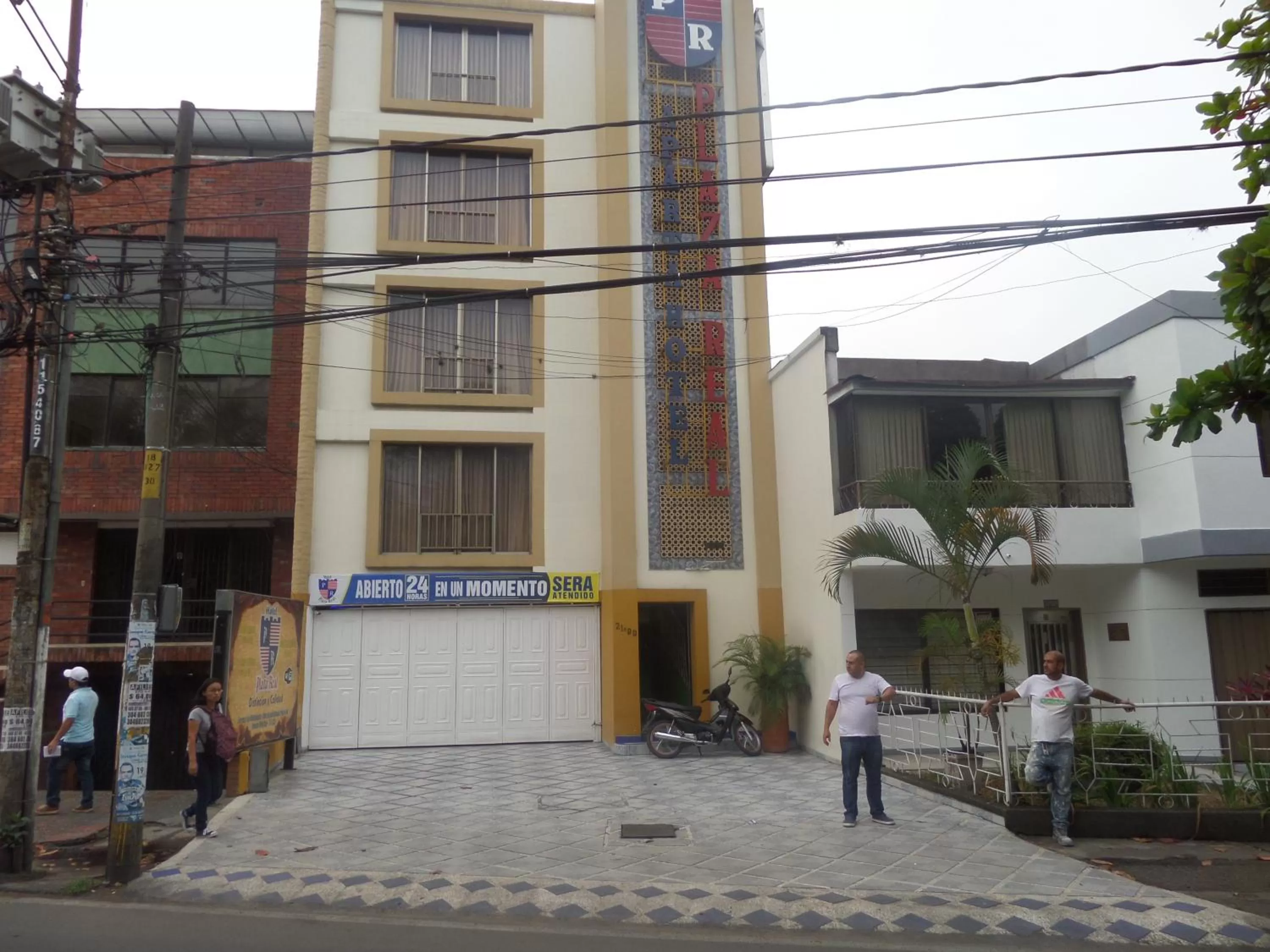 Aparta Hotel Plaza Real Norte