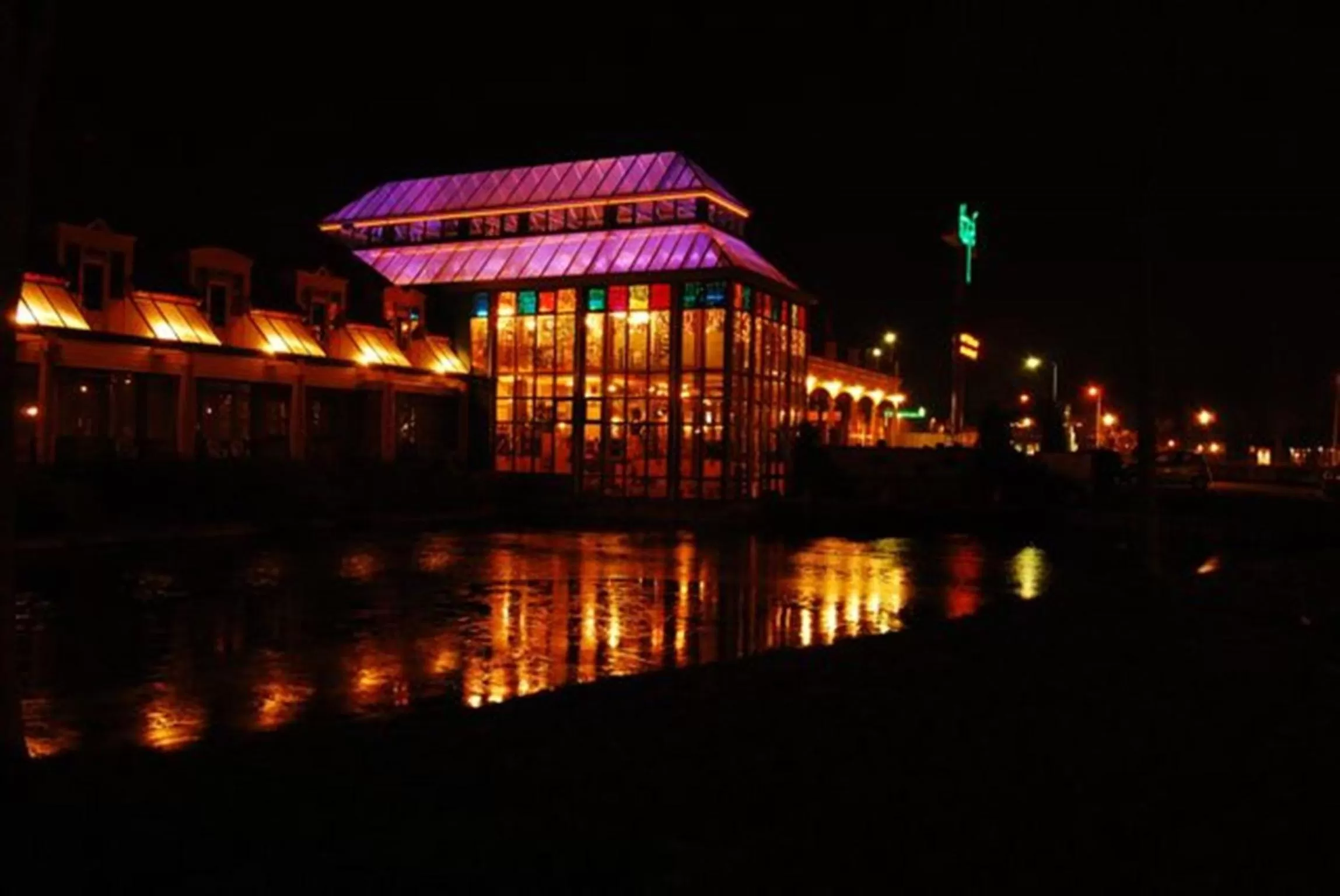 Facade/entrance, Property Building in Hajé Hotel Joure