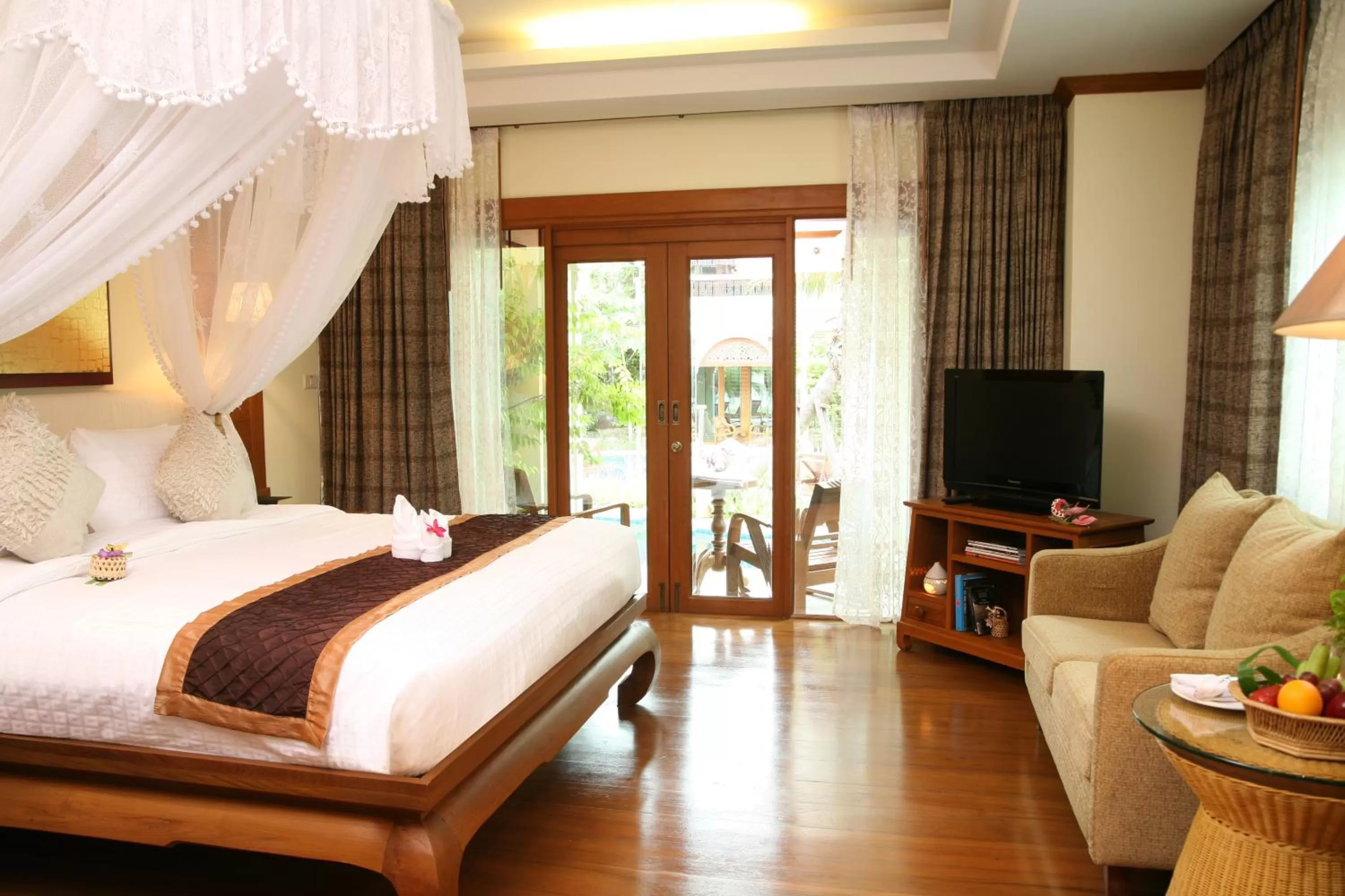 Photo of the whole room, Bed in Khum Phaya Resort & Spa Boutique Collection