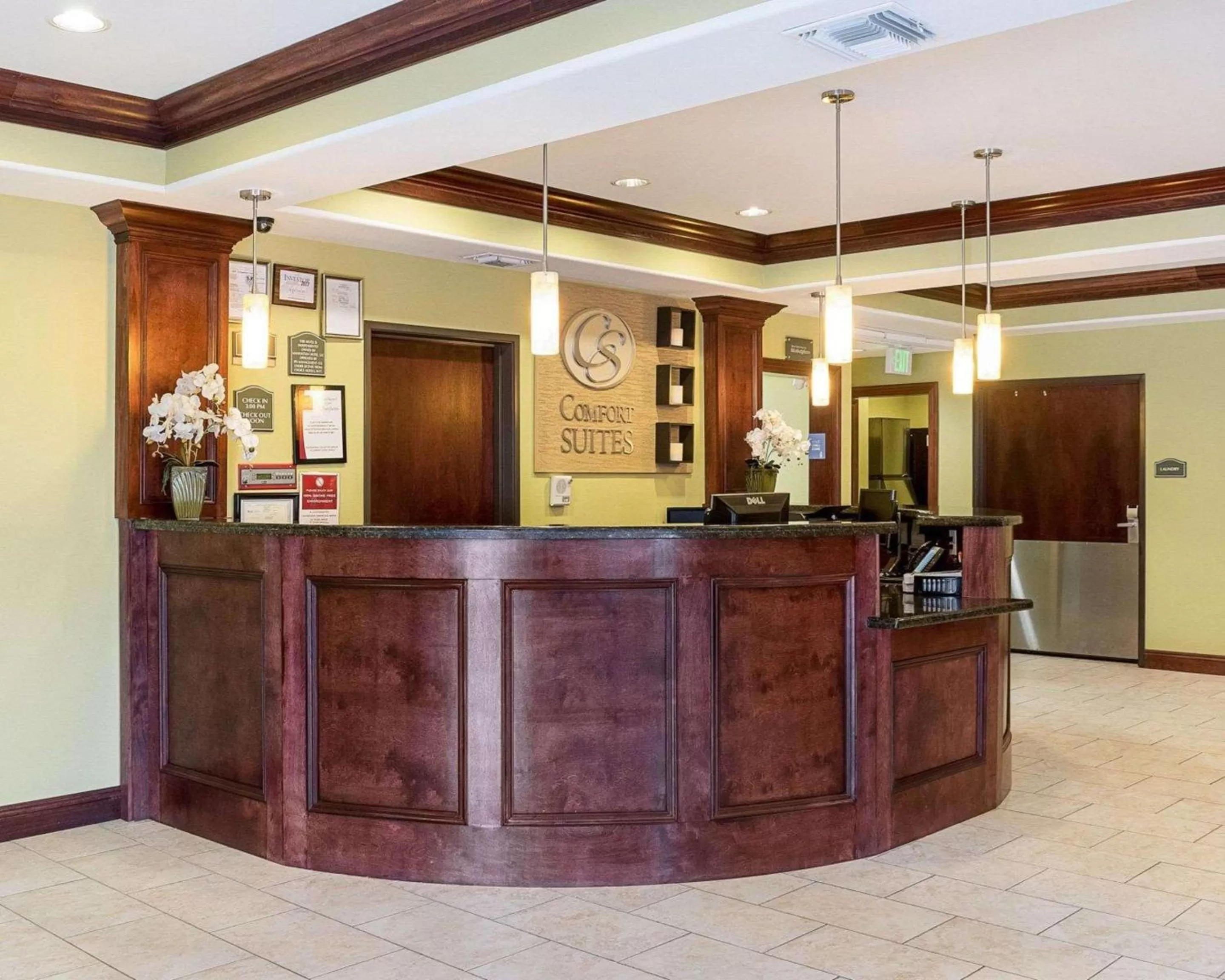 Lobby or reception in Comfort Suites Harvey - New Orleans West