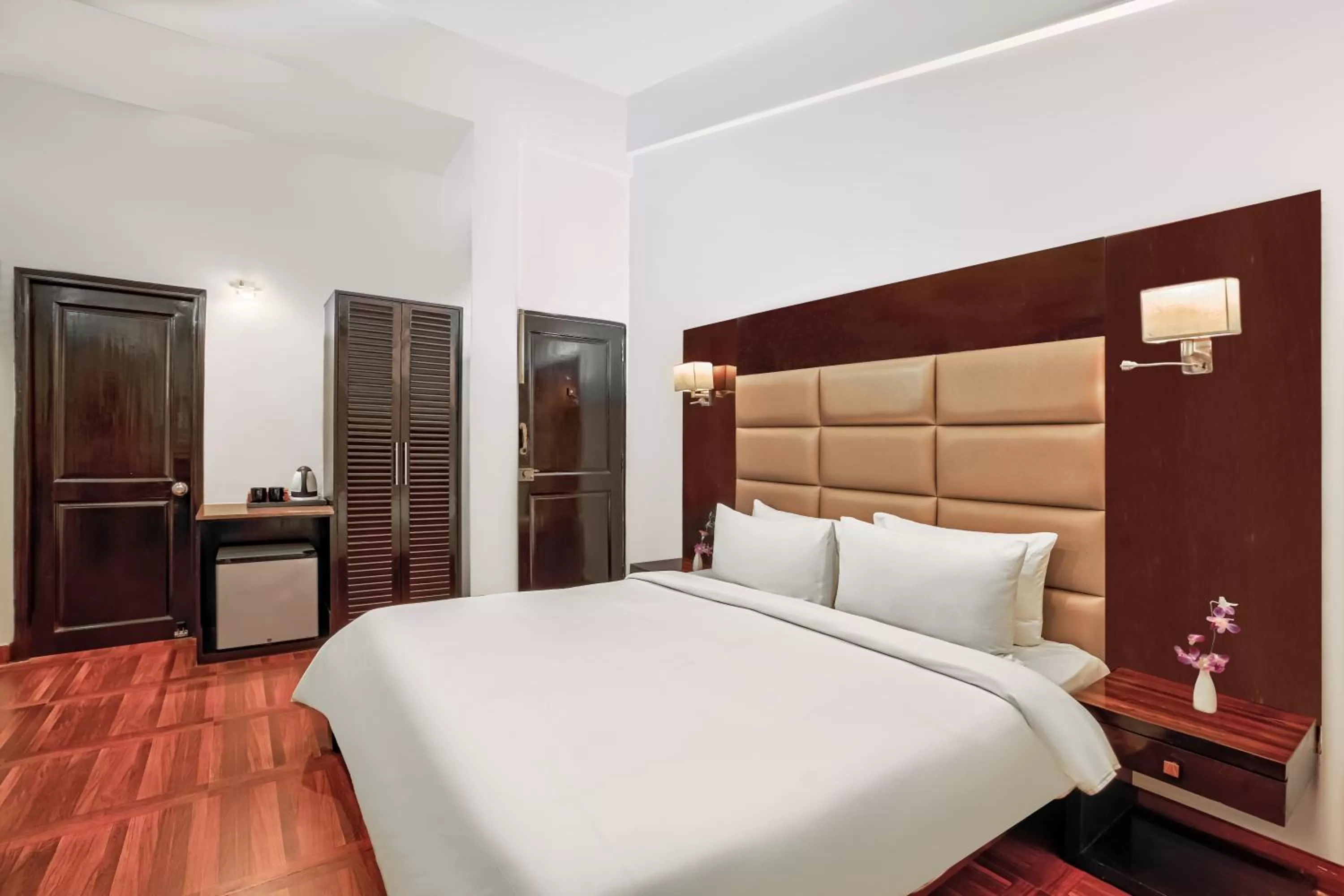 Bedroom in Country Inn Goa Varca Beach - 2 minutes walk to the beach