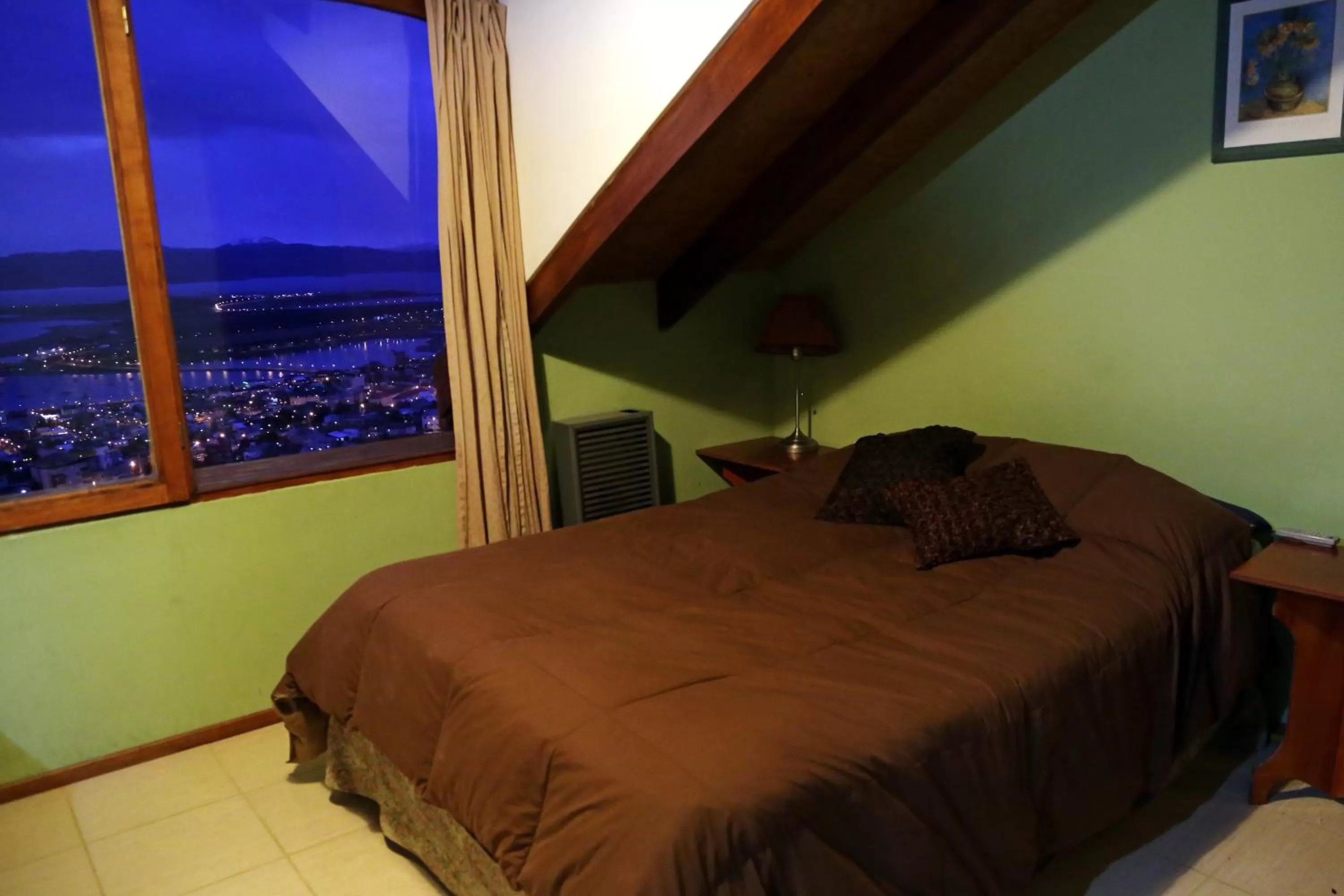 Bedroom, Bed in Mirador del Beagle Hosteria