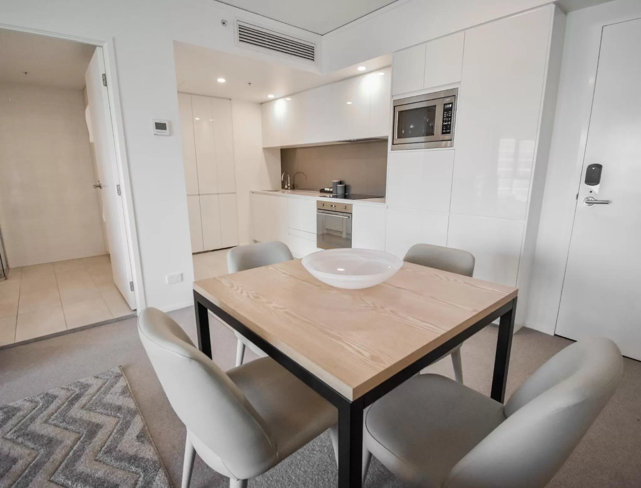 Kitchen or kitchenette in Belise Apartments