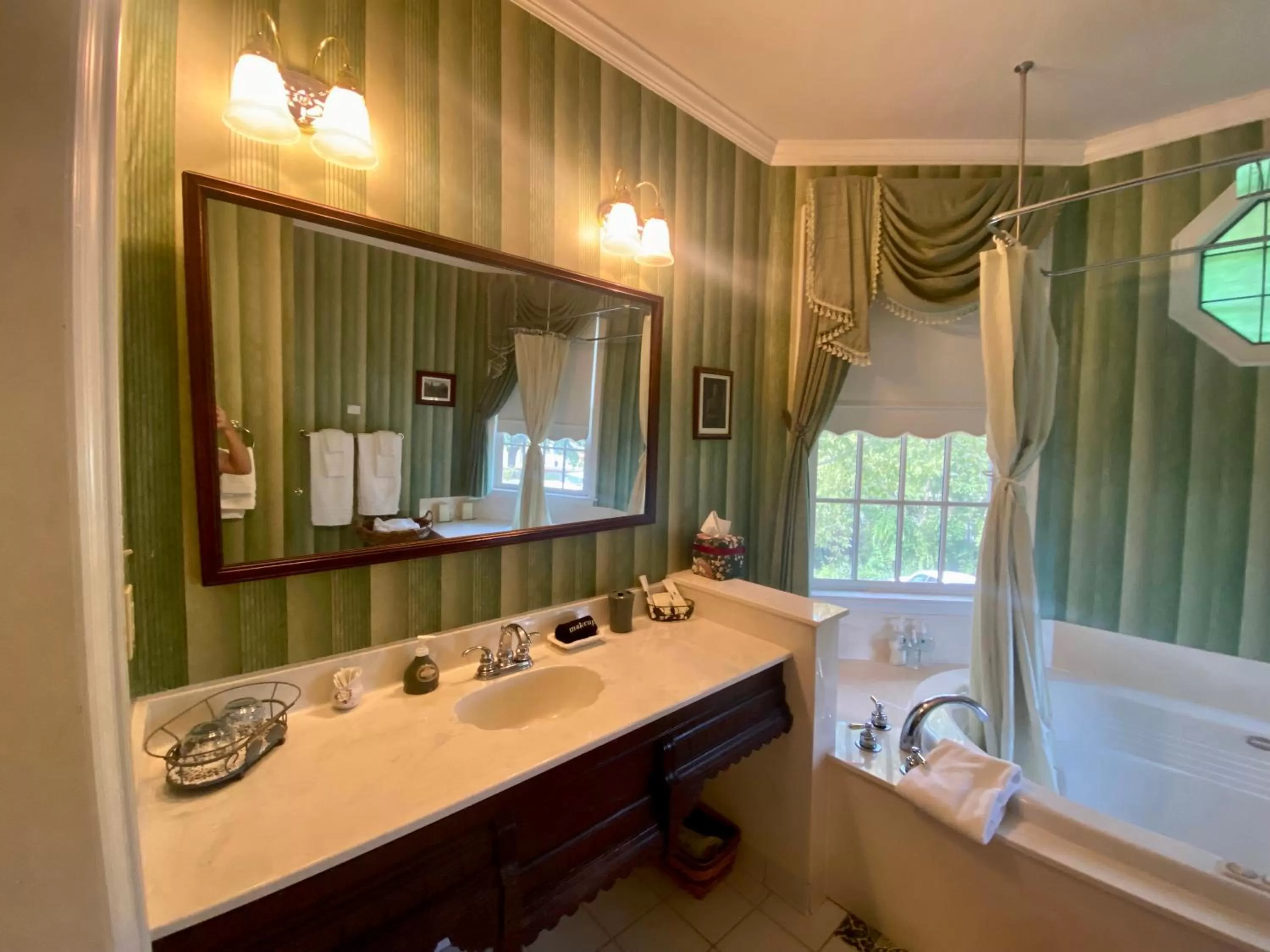 Bathroom in The Cypress Inn