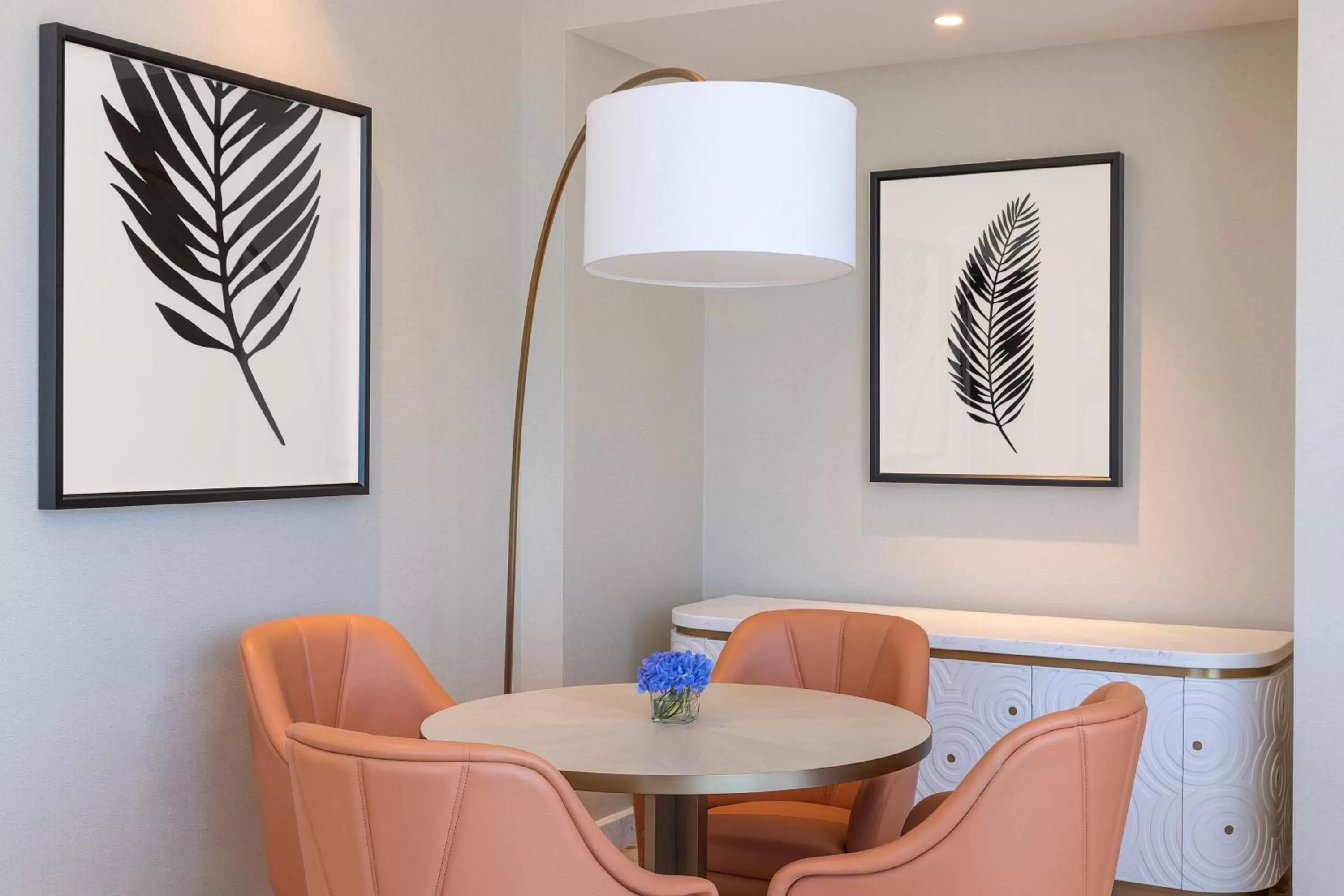 Photo of the whole room in The St. Regis Dubai, The Palm