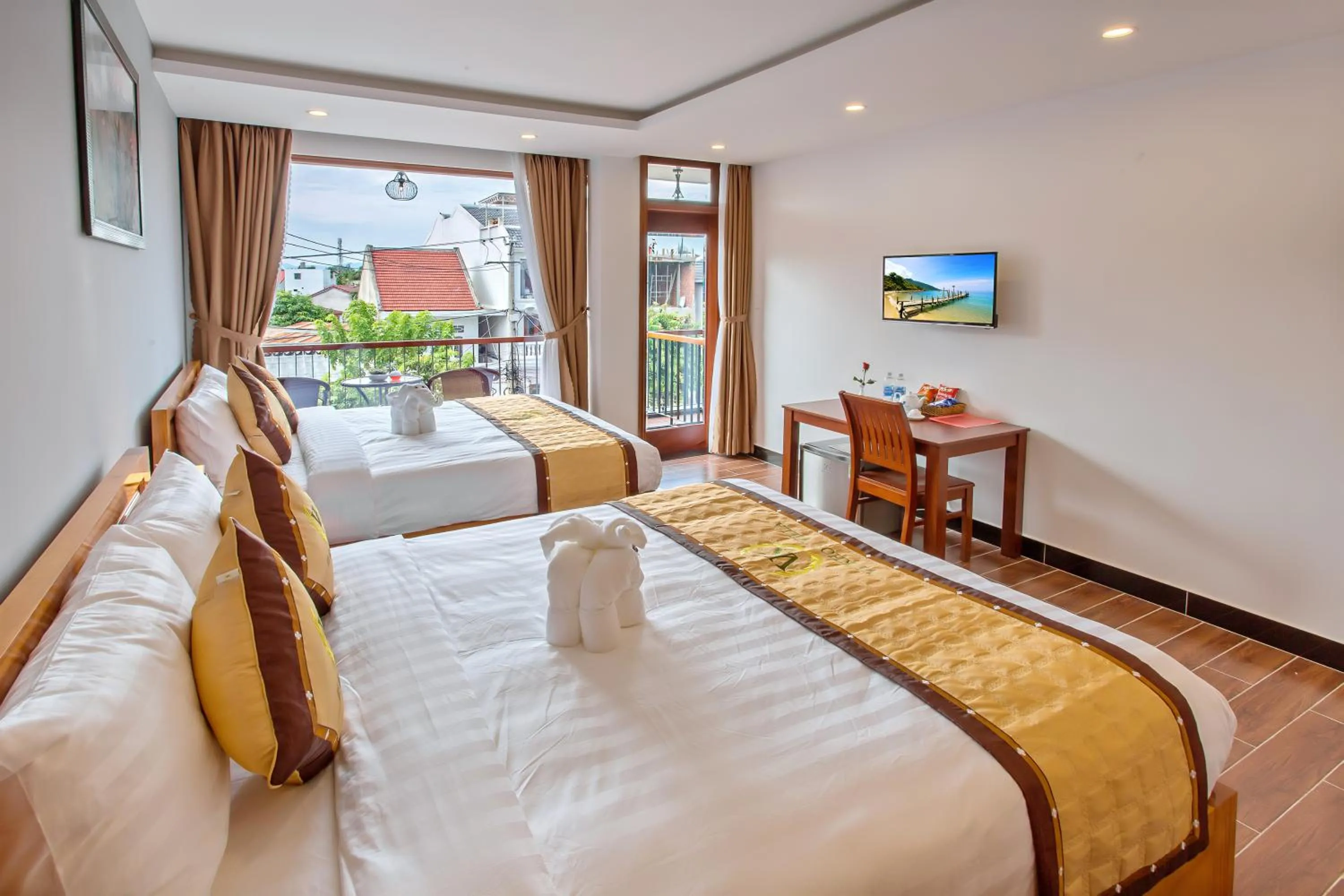 Balcony/Terrace, Bed in Hoi An Vi Khoa Villa