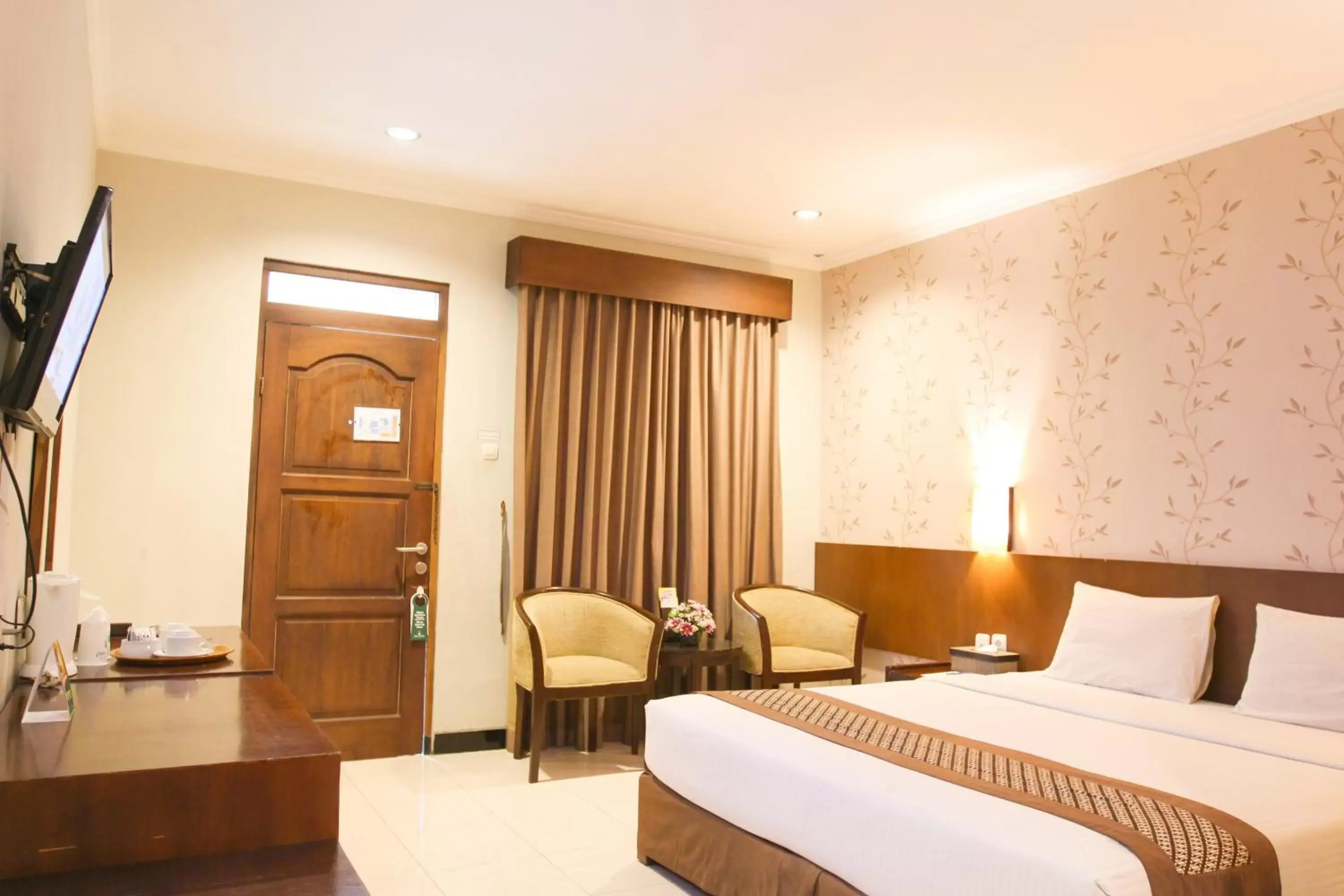 Cakra Kembang Hotel Cakra Kembang Hotel