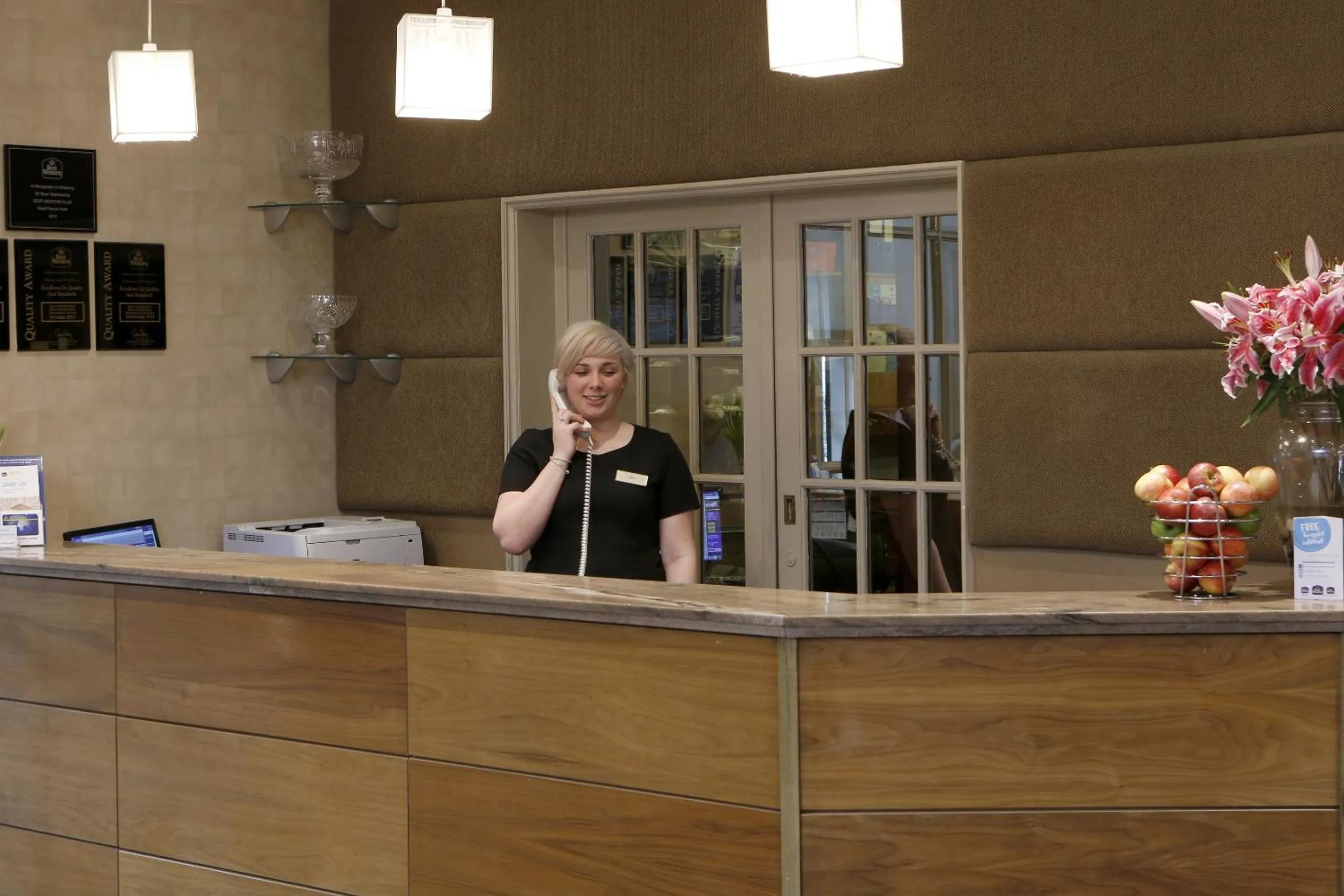 Lobby or reception in Best Western Plus Dunfermline Crossford Keavil House Hotel