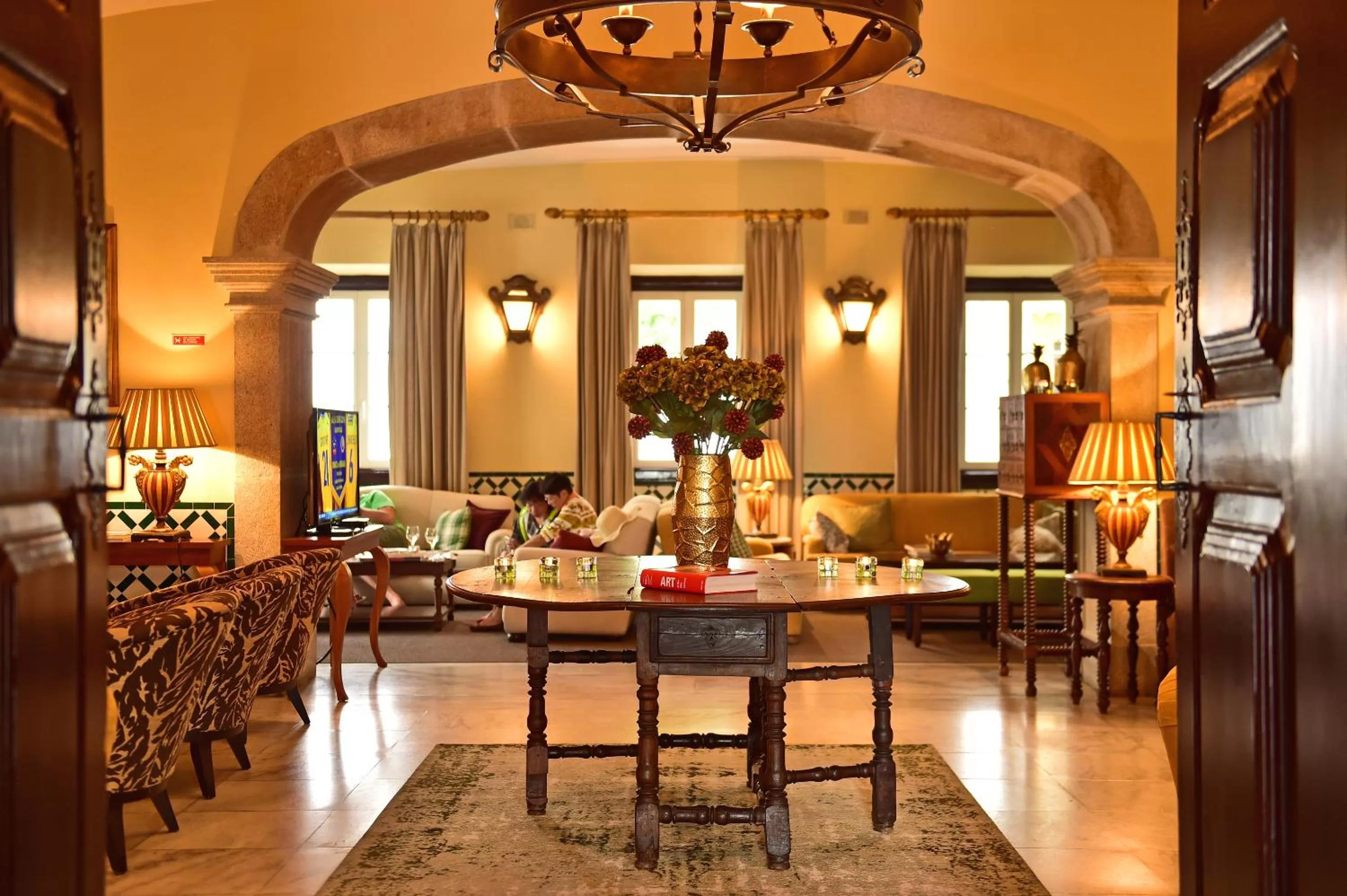 Communal lounge/ TV room, Restaurant/Places to Eat in Pousada Convento de Evora