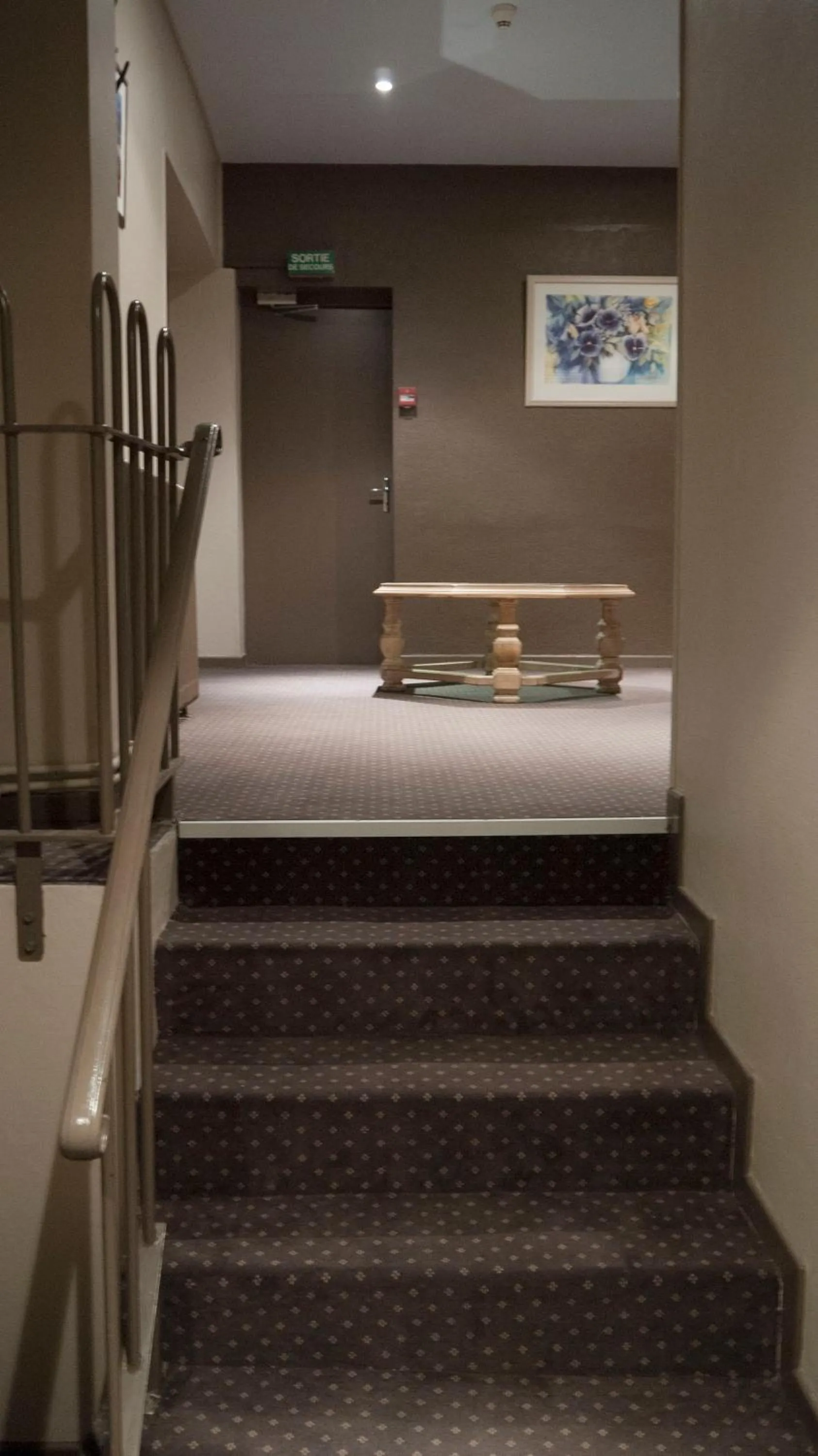 Property building in Hôtel Les Frangins