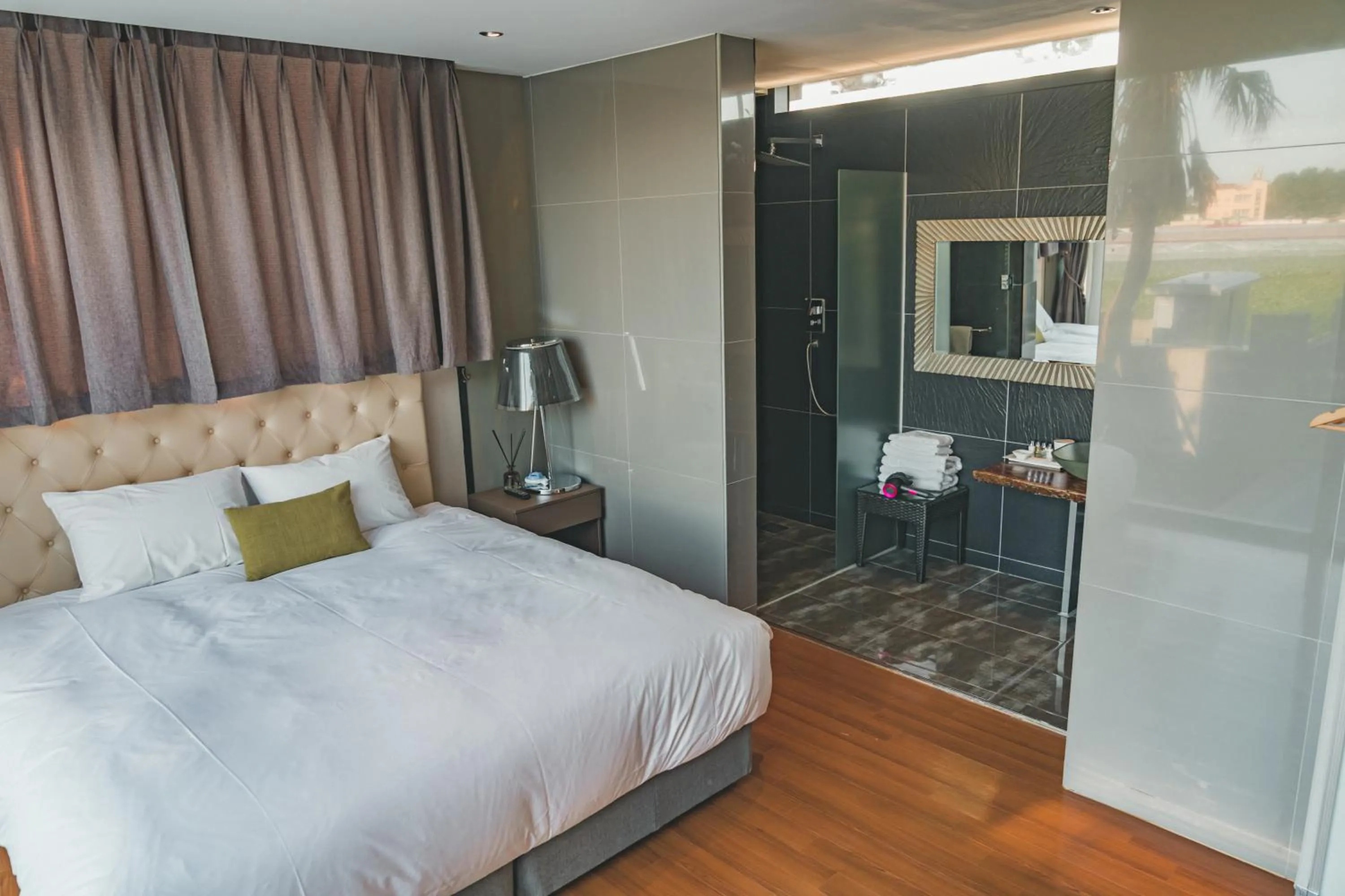 Bed in Jeju Hotel Scarboro