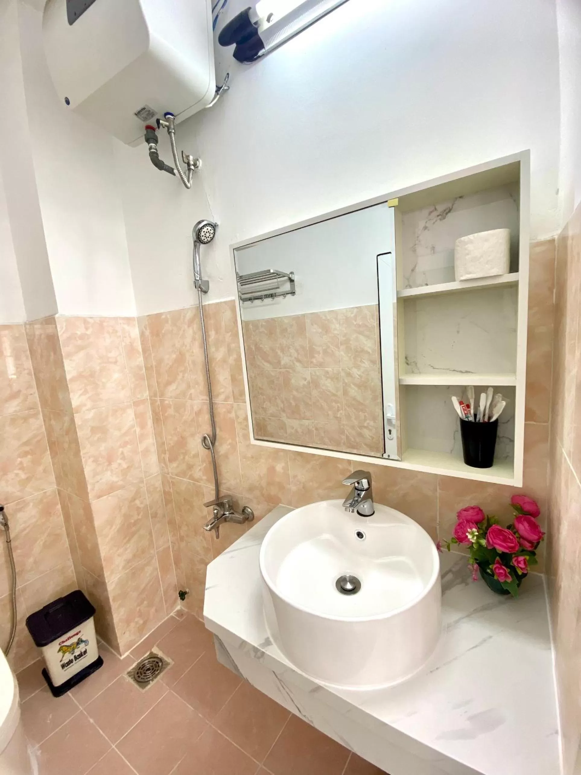 bidet in Glory Gia Huy Hotel