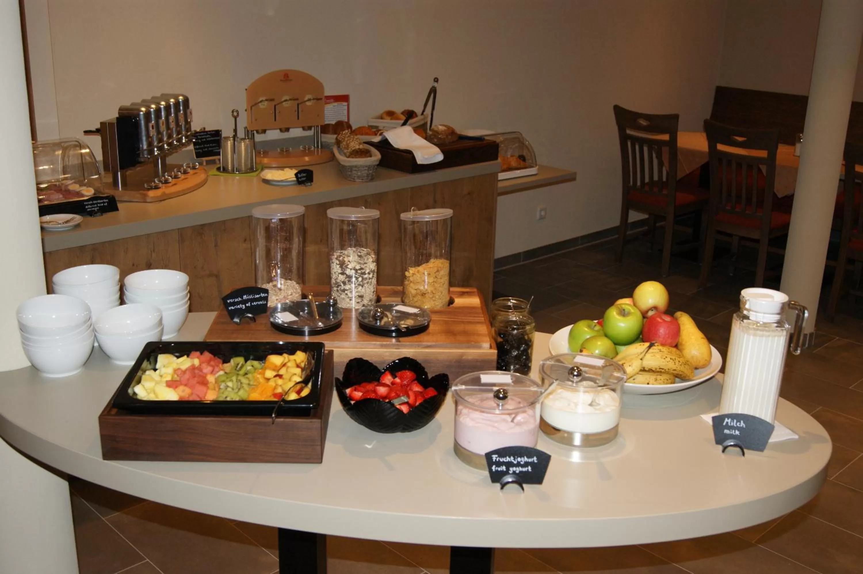 Breakfast in Hotel Restaurant Muckensee