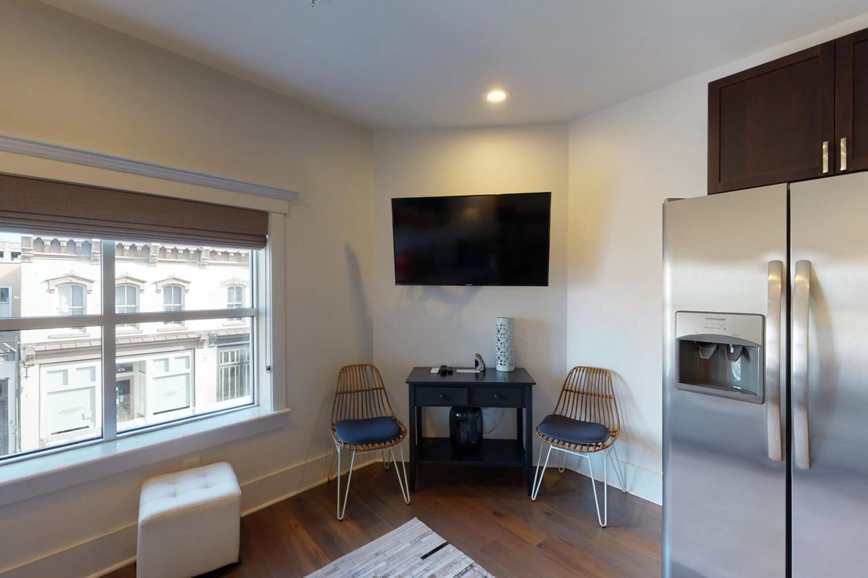 Two Bedroom Suite in 493 King Two Bedroom Suites