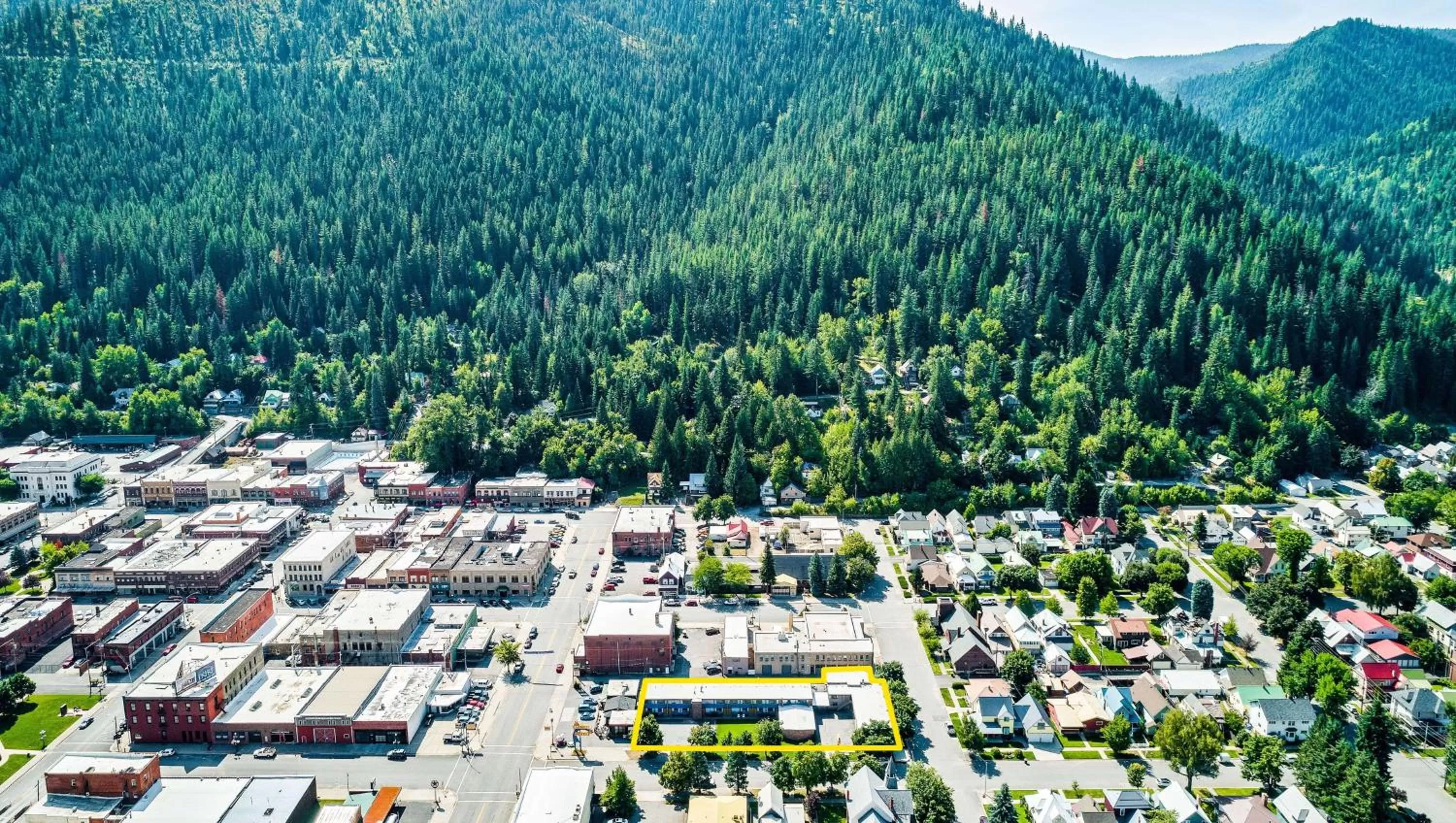Property building in Stardust Motel Wallace