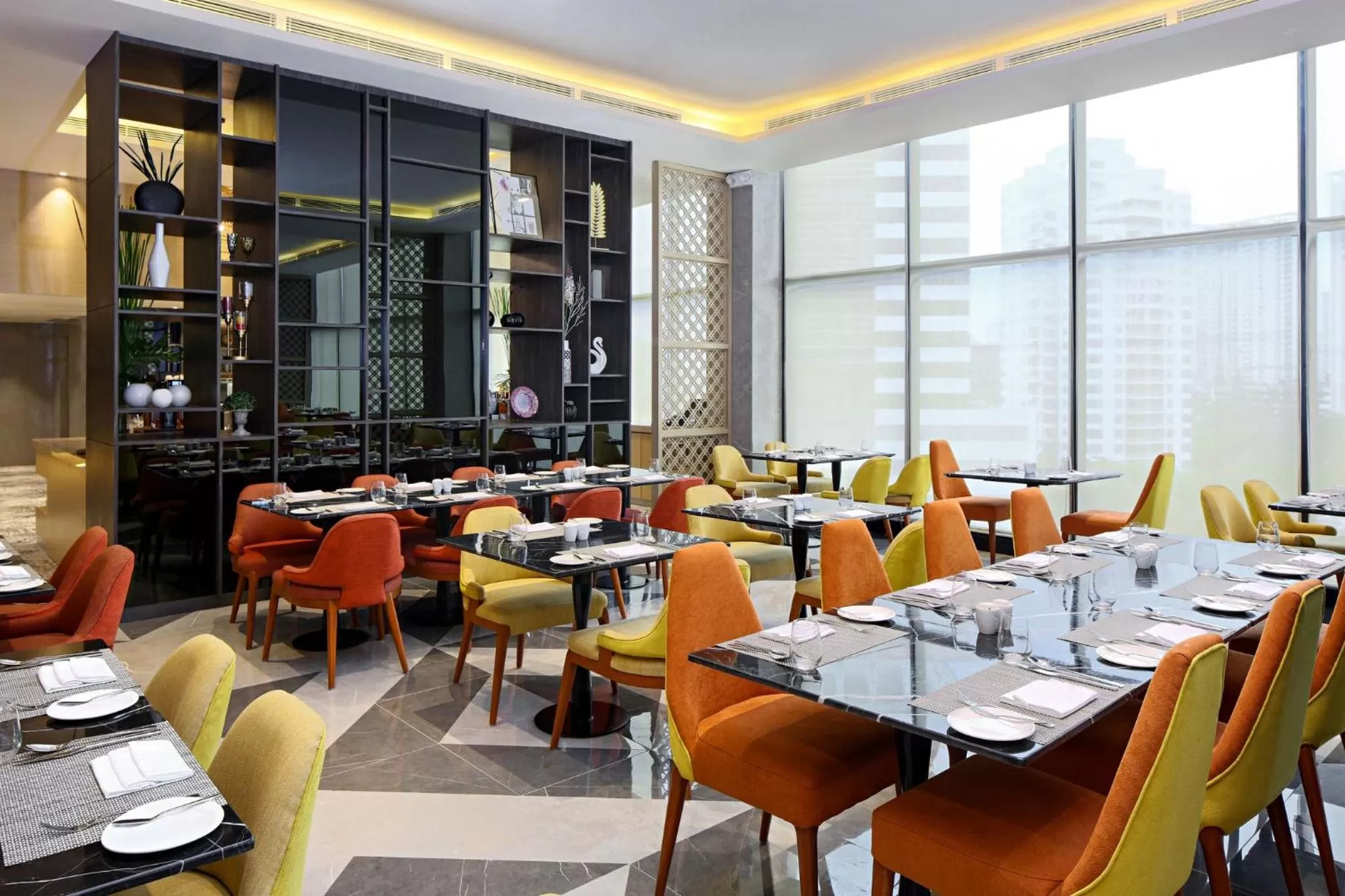 Restaurant/places to eat in Holiday Inn Cebu City by IHG