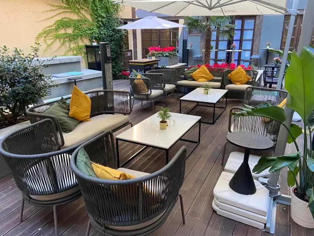 Patio in Hotel El Coloquio