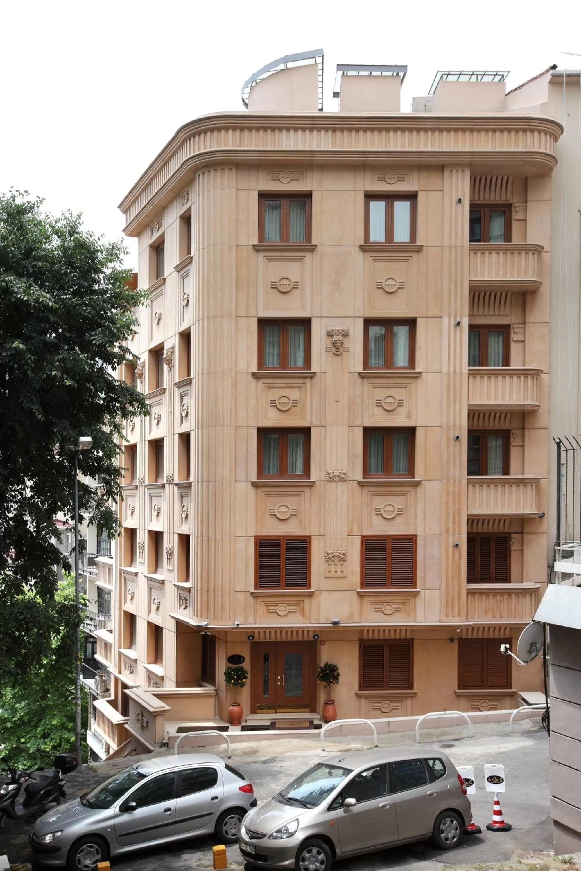 Facade/entrance in Lir Residence Suites LONG STAY