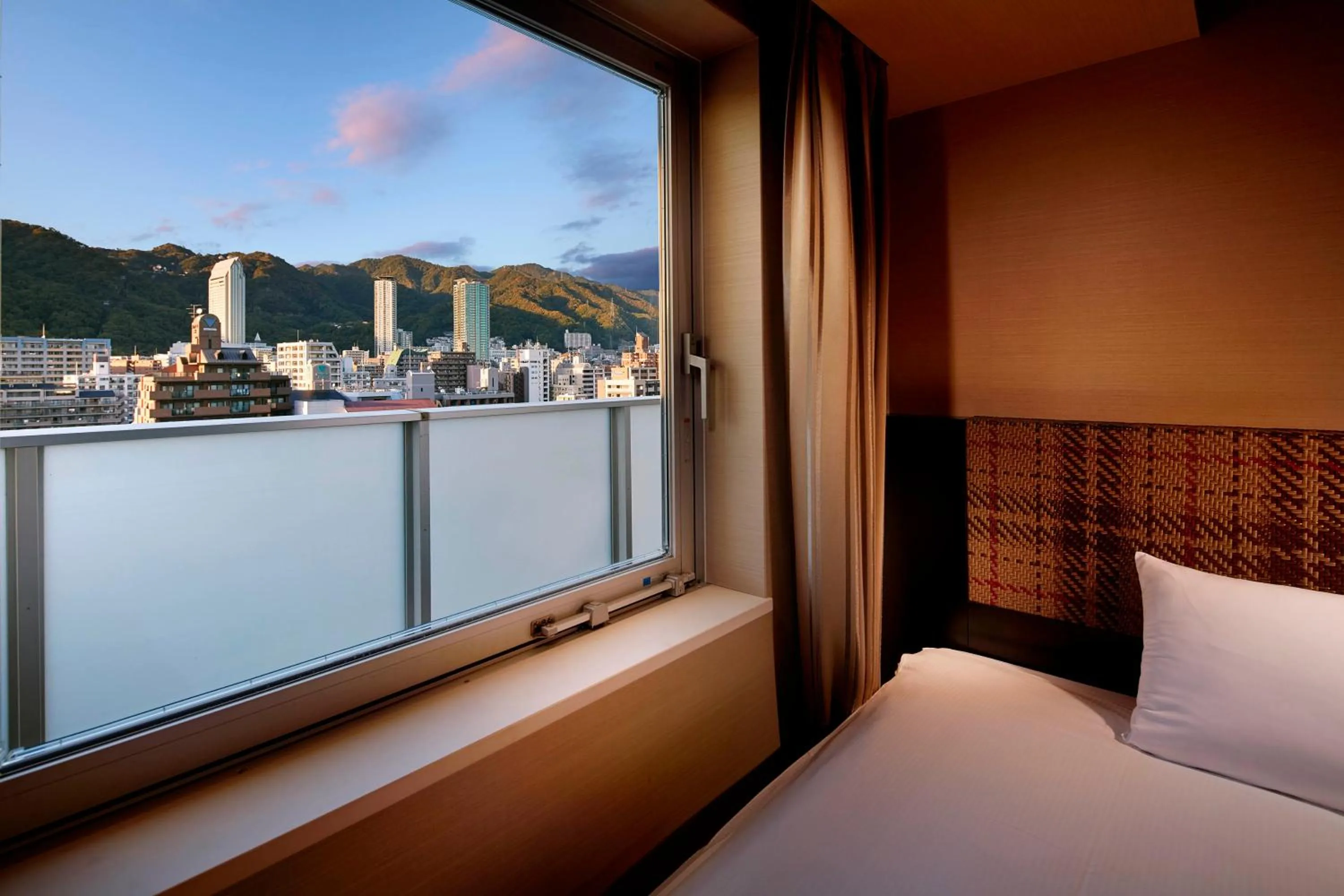 Bedroom, Bed in Hotel Villa Fontaine Kobe Sannomiya