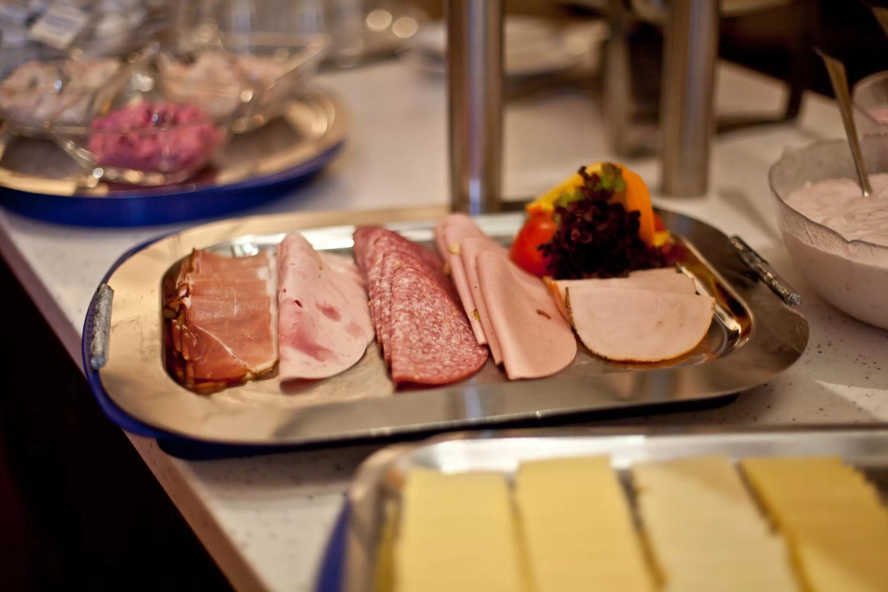 Food and drinks in Hotel Polo am ZOB