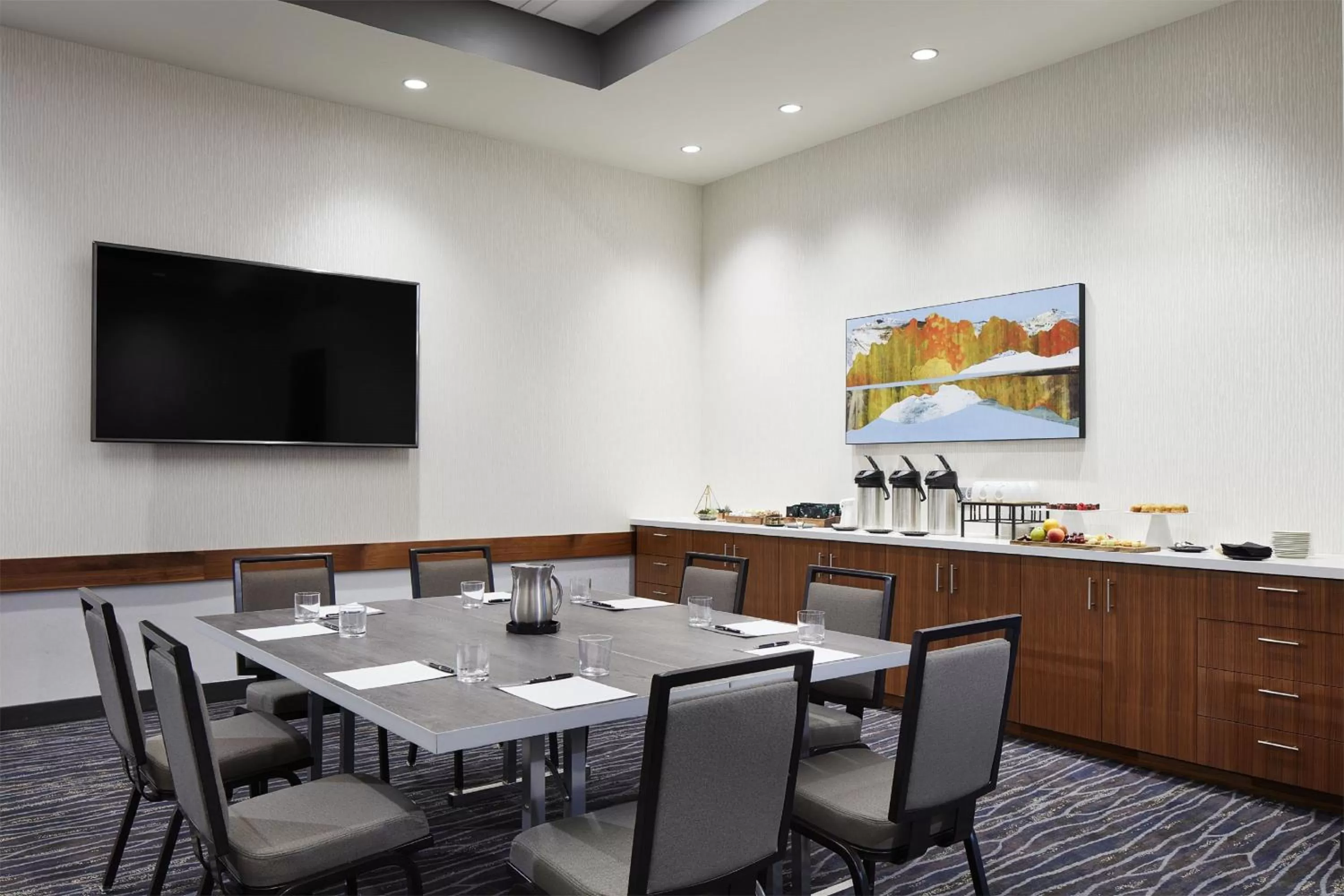 Meeting/conference room in InterContinental Minneapolis - St. Paul Airport by IHG