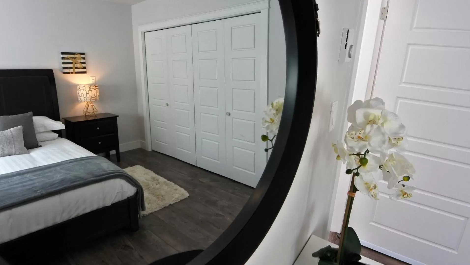 Bed in Black Rooster Guesthouse