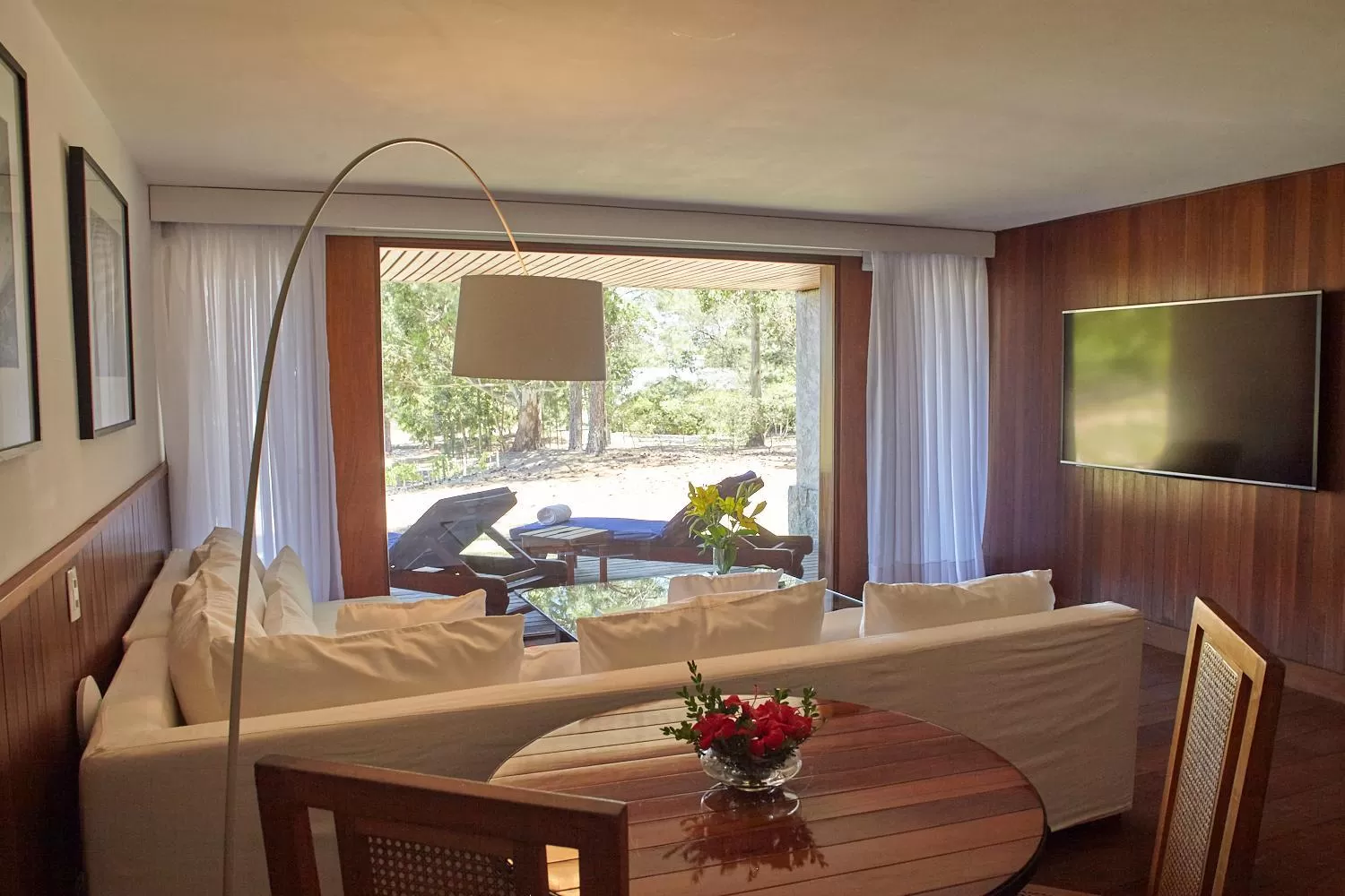 Seating area in Carmelo Resort & Spa