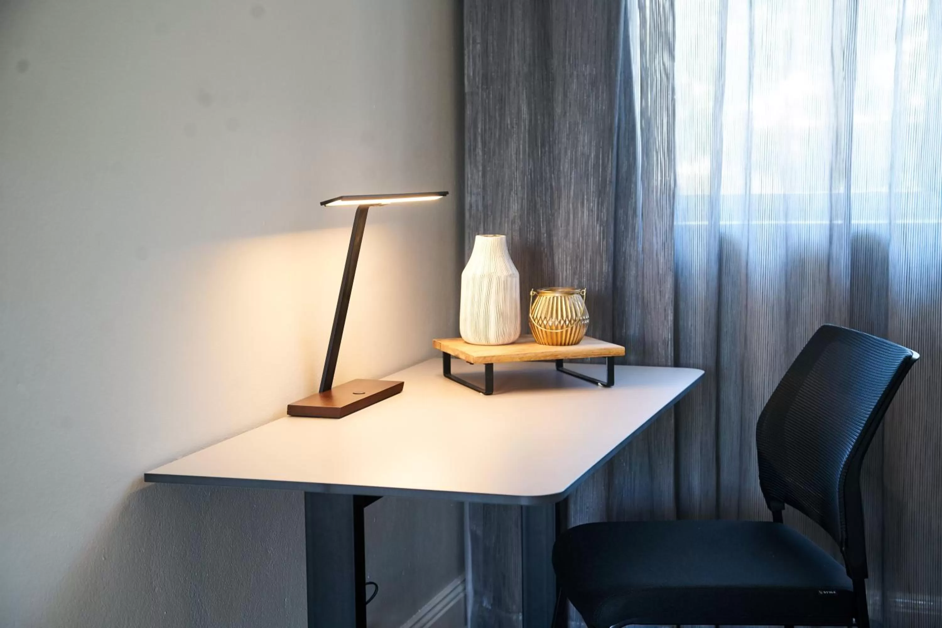 hair dresser in Country Comfort Armidale