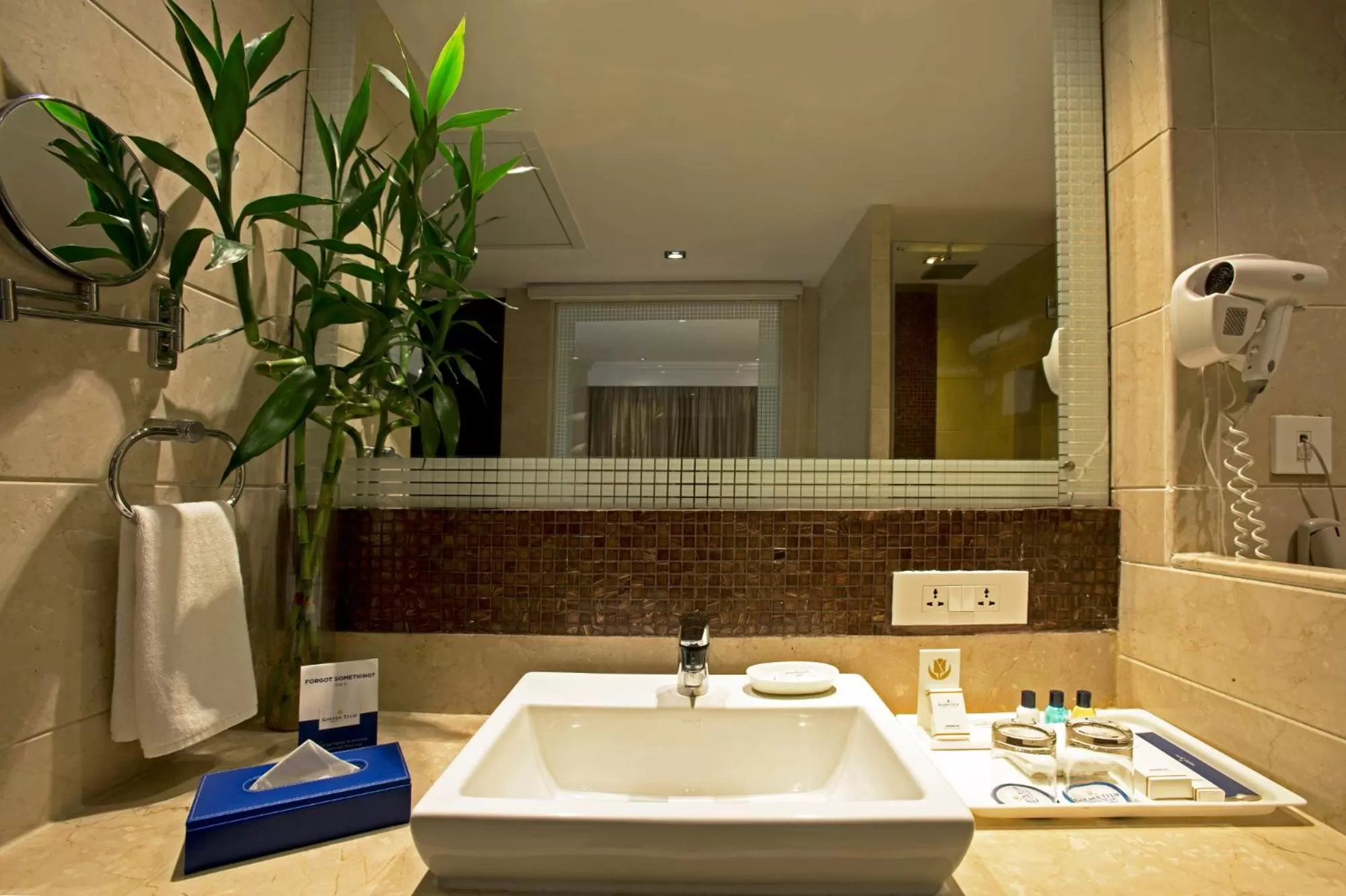 Bathroom in Golden Tulip Chandigarh, Panchkula