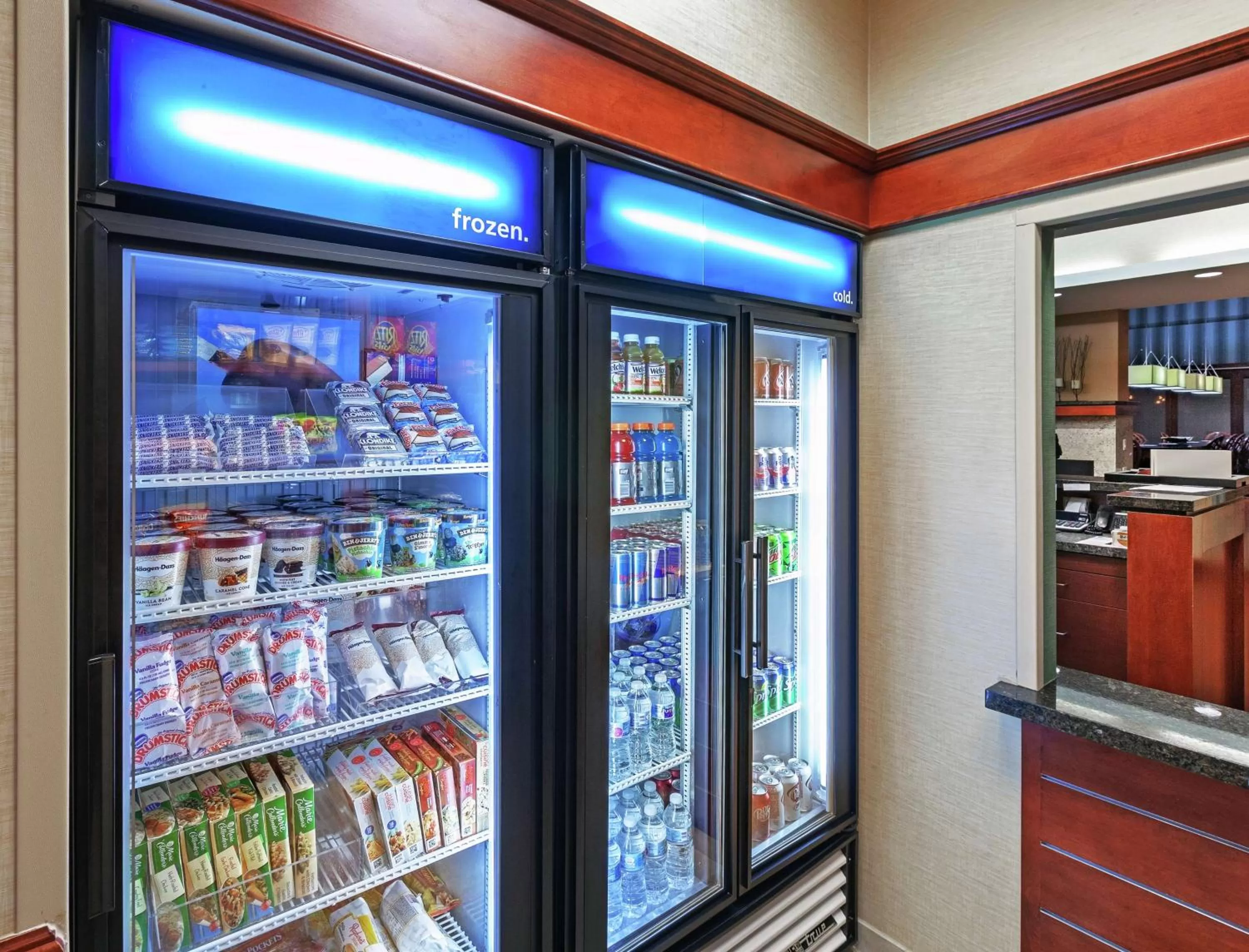 Restaurant/places to eat in Hampton Inn & Suites El Paso West