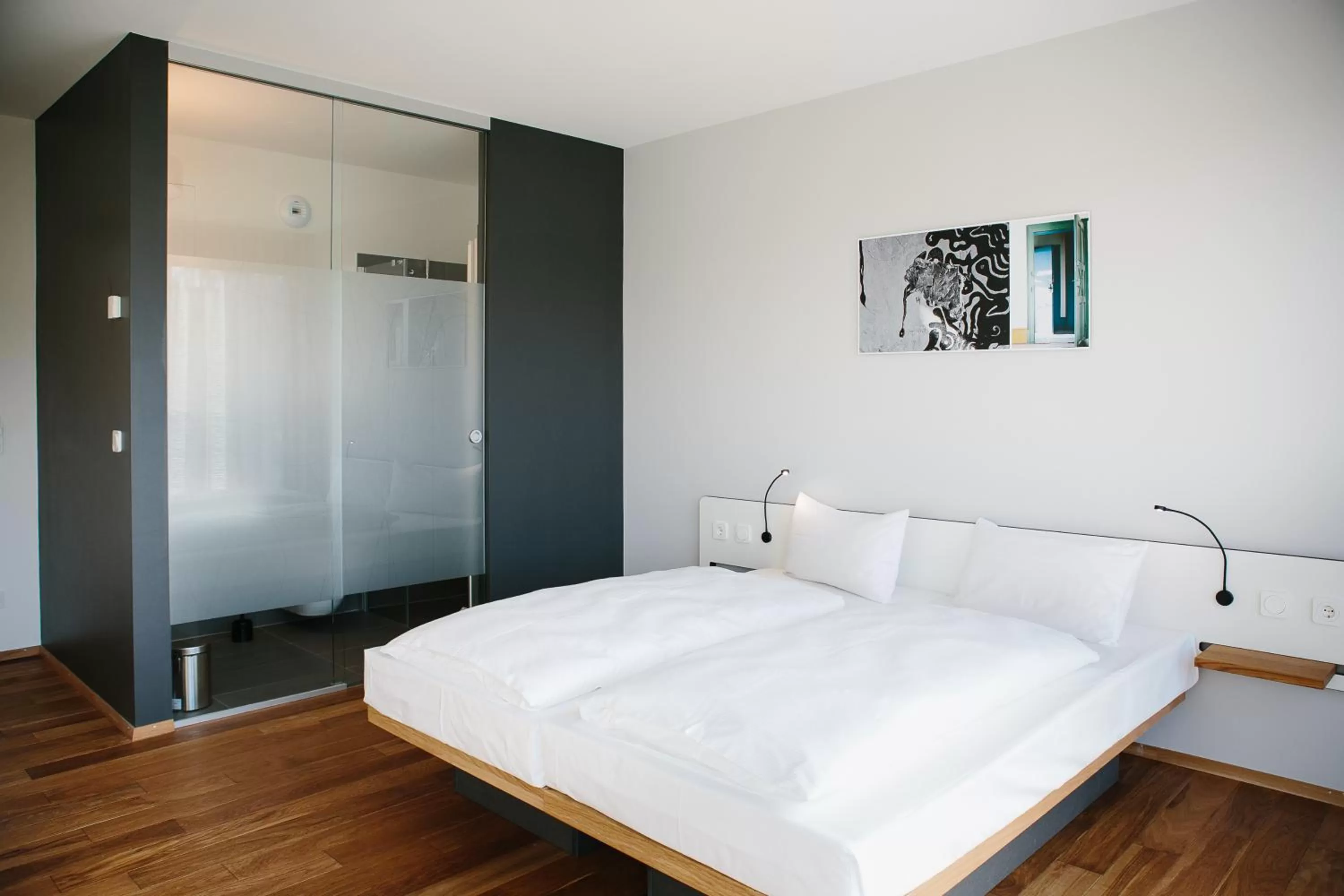 Photo of the whole room, Bed in OX Hotel Altes Spital