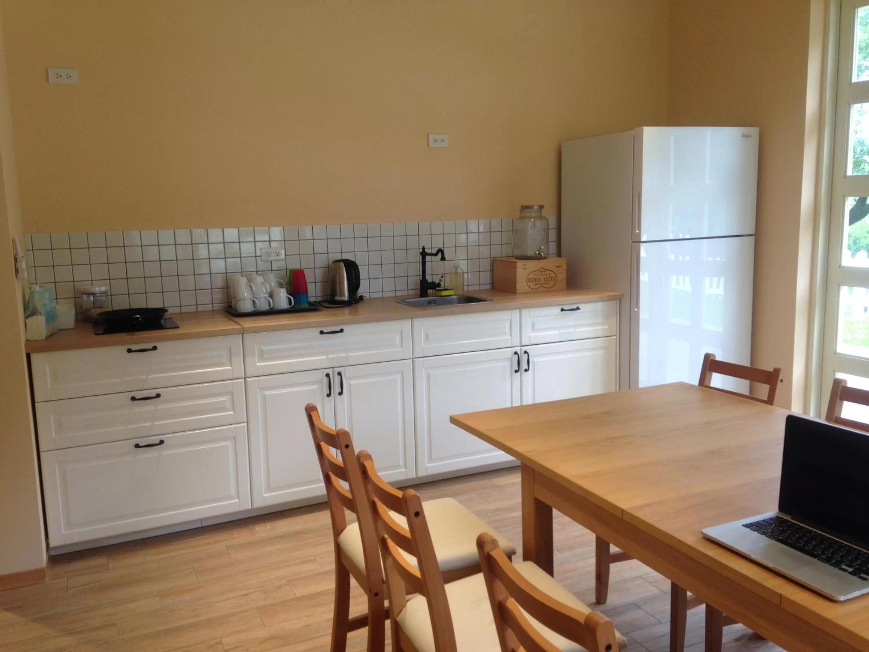 Kitchen or kitchenette in American Village Resort