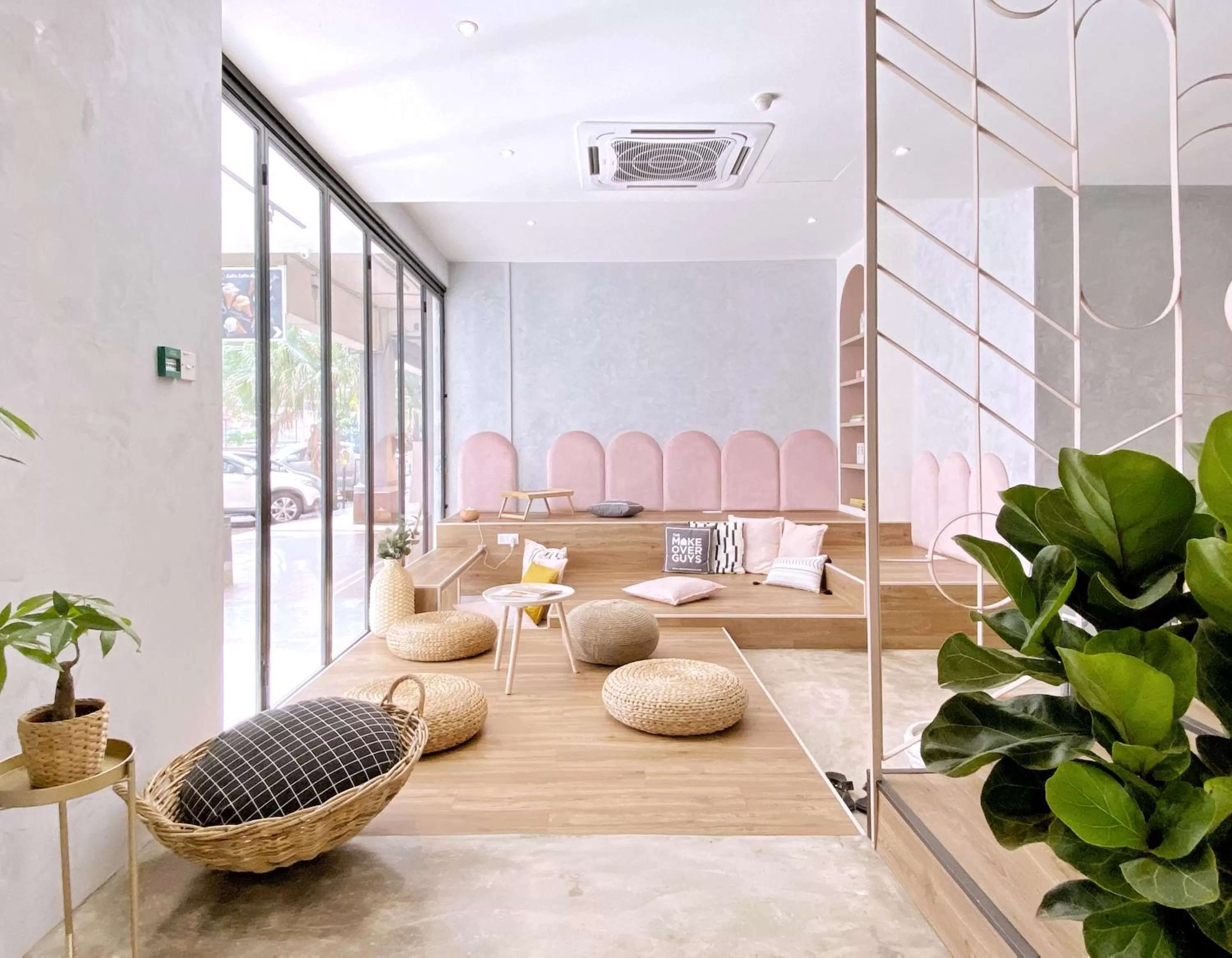 Seating area in One Heritage Hotel