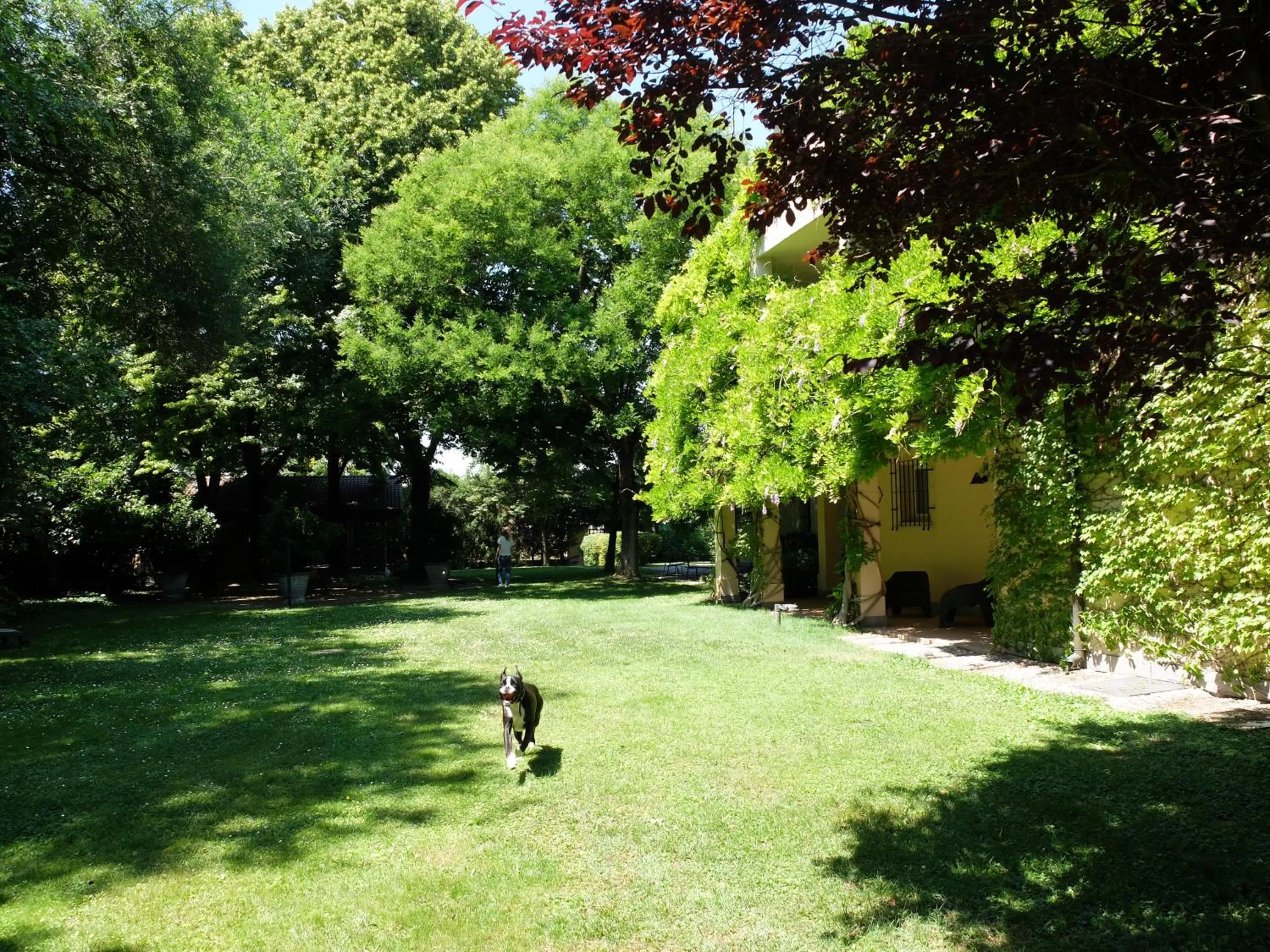 Property building in B&B Villa dei Calchi - Suite Room di Charme