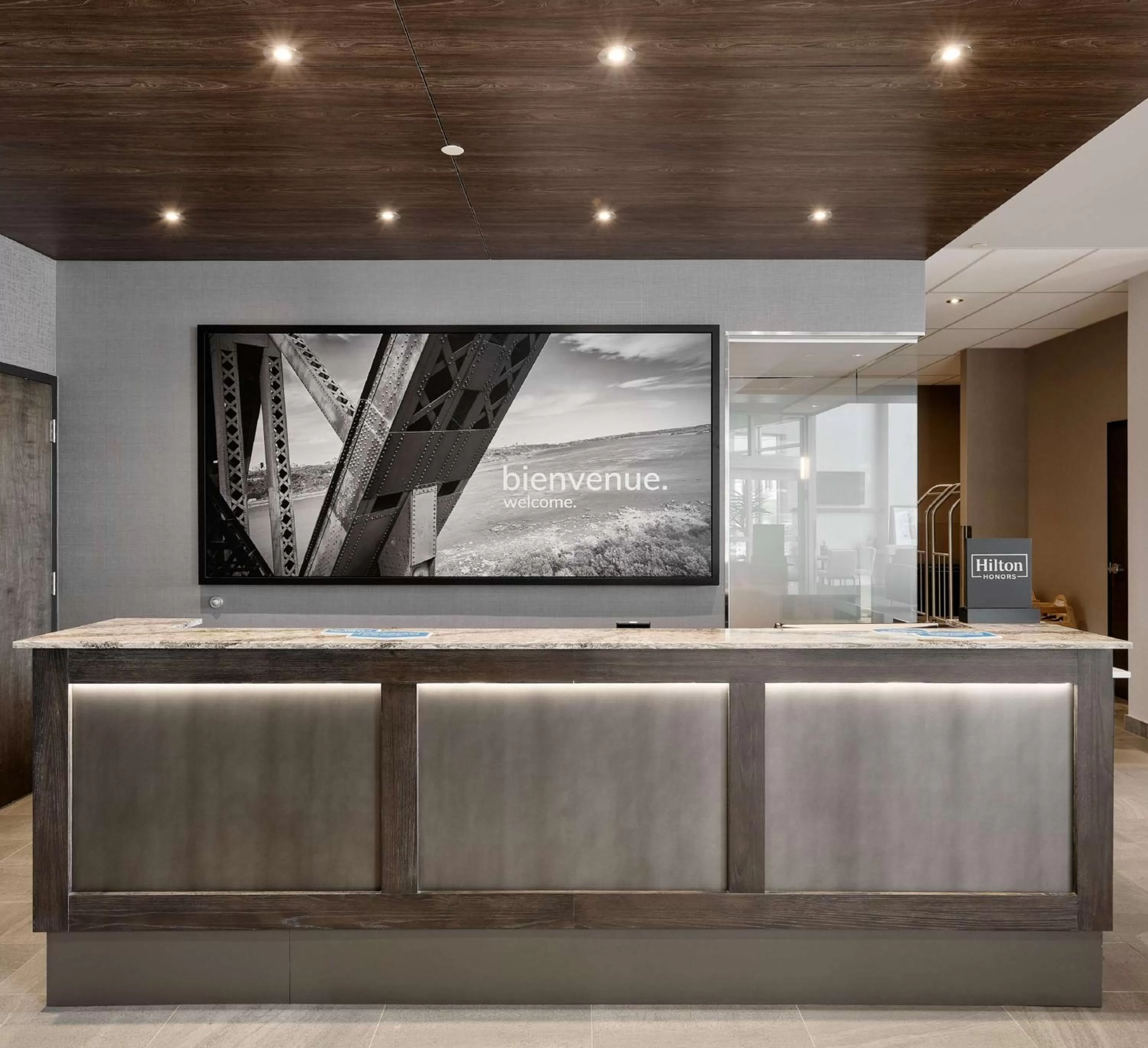 Lobby or reception in Hampton Inn & Suites by Hilton Quebec City Levis