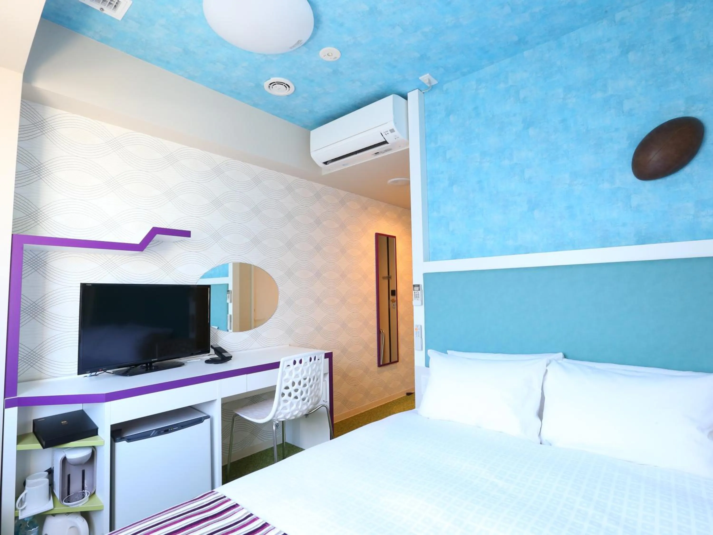 Bed in KOKO HOTEL Higashiosaka - formerly Hotel Wing International Select Higashi Osaka